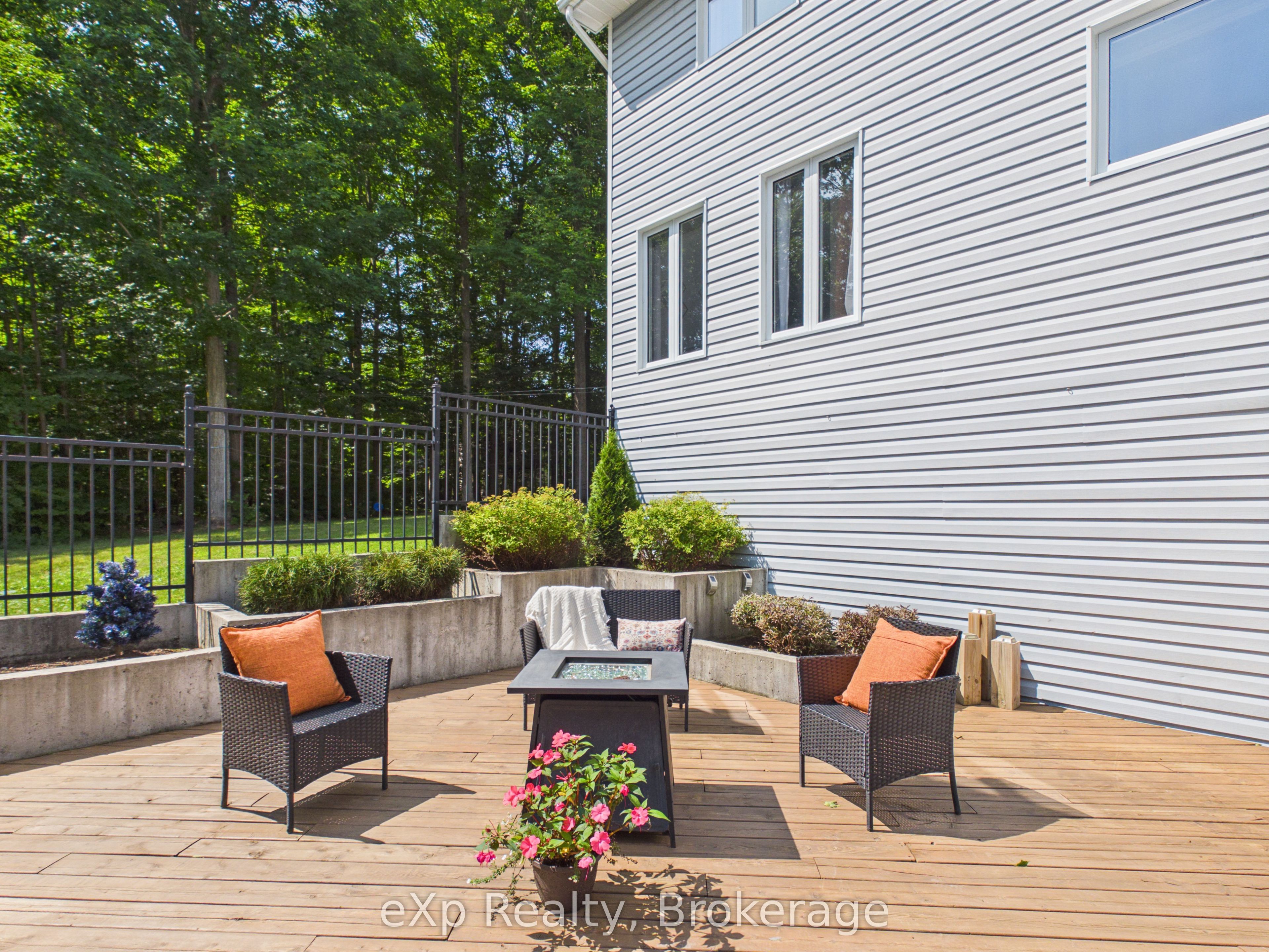 20 Highland Crescent Property Photo 39