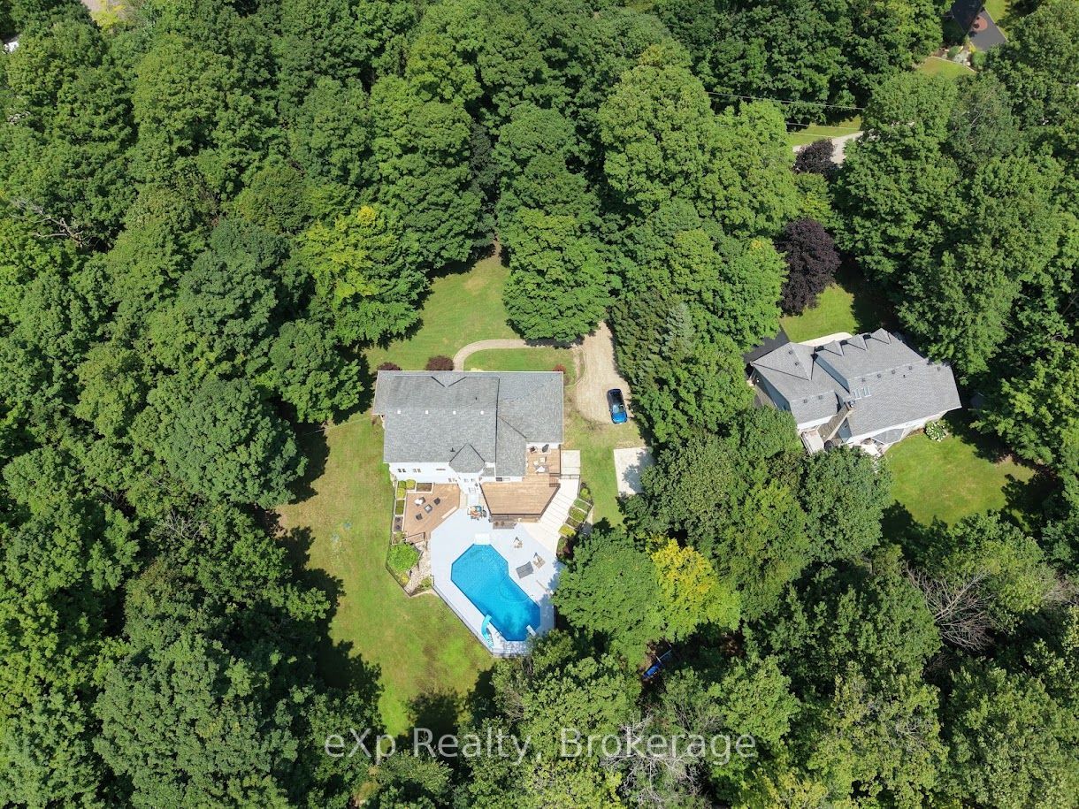 20 Highland Crescent Property Photo 44