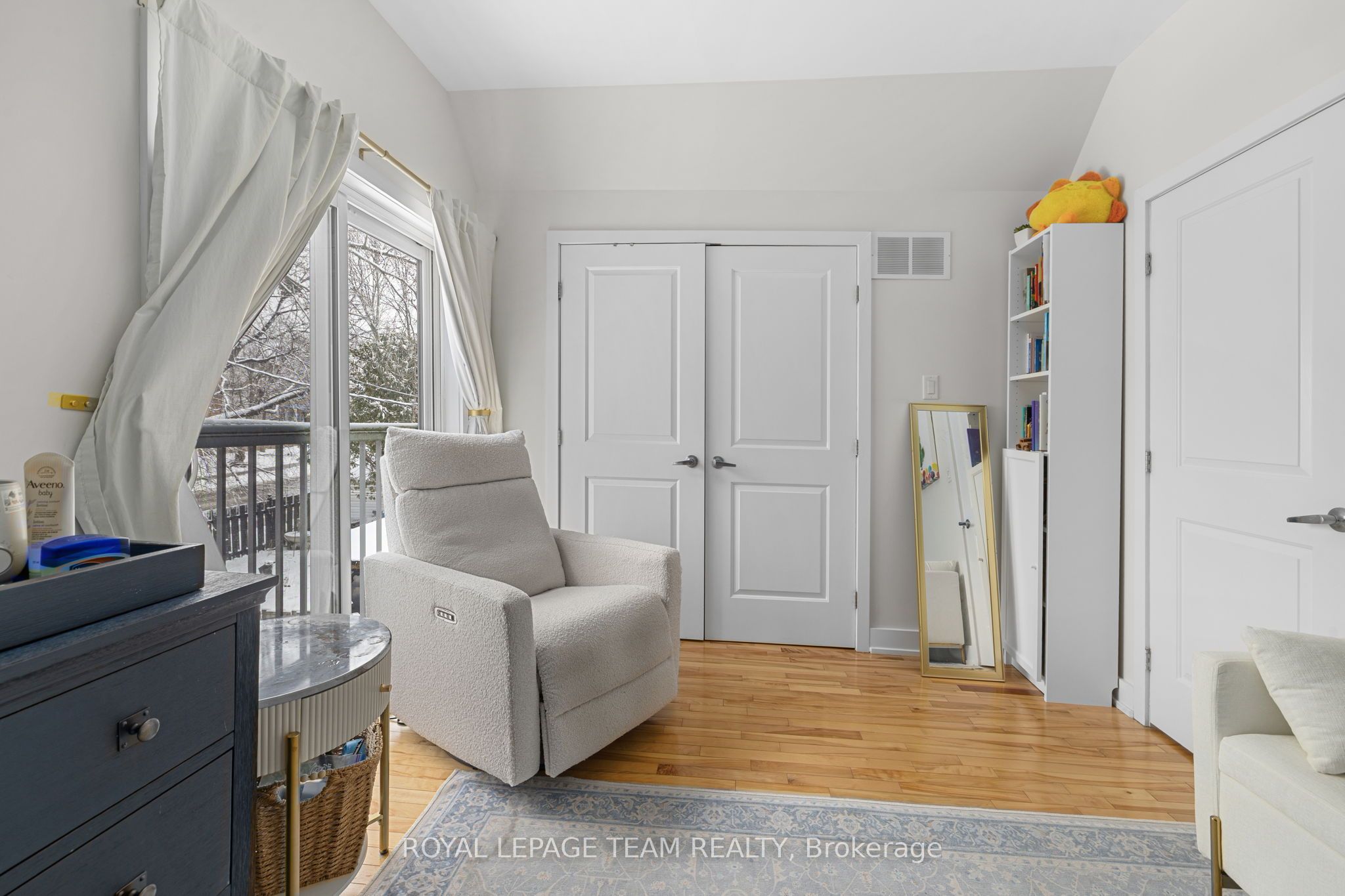 433 Dawson Avenue Property Photo 25