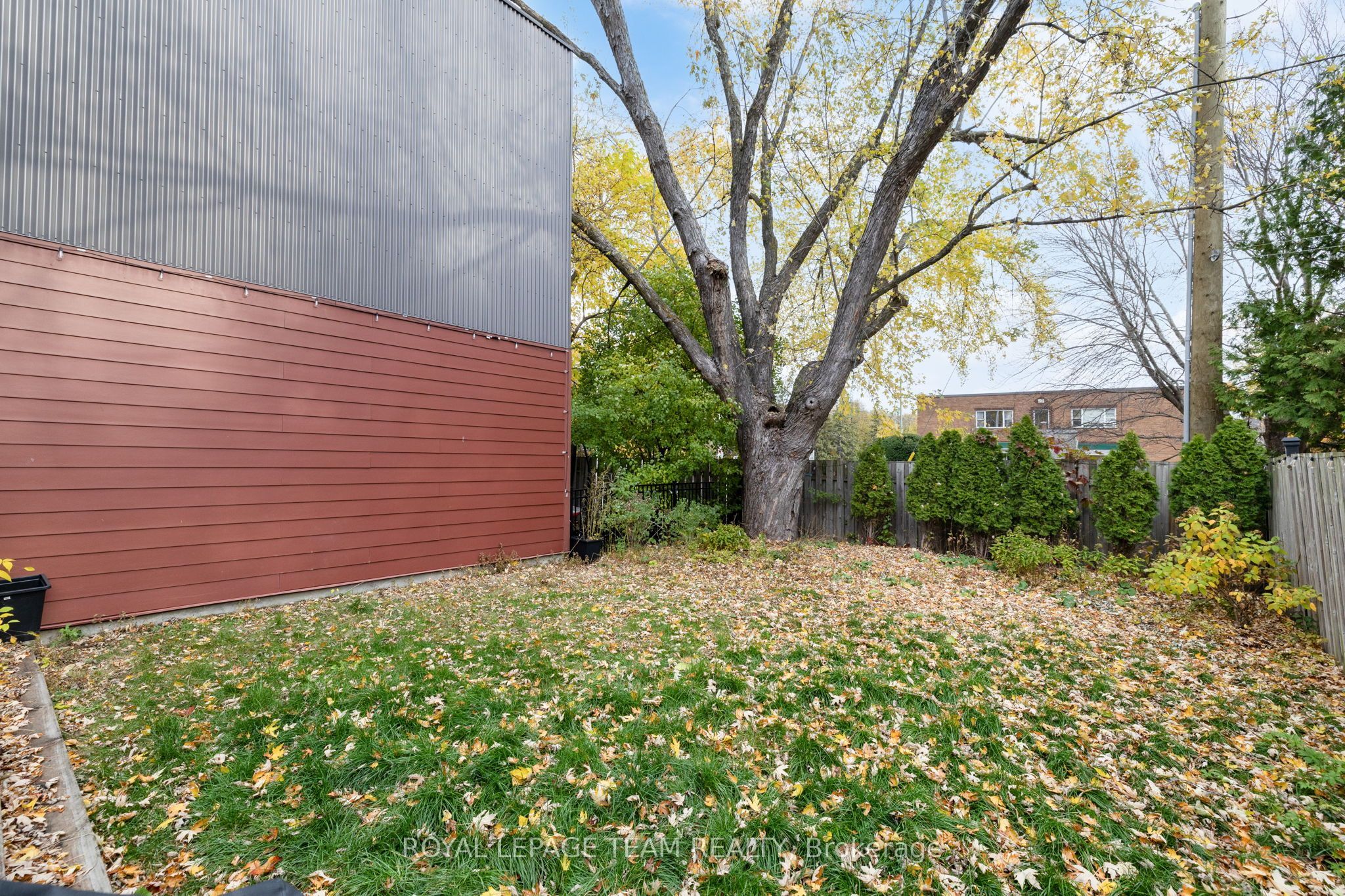 433 Dawson Avenue Property Photo 30