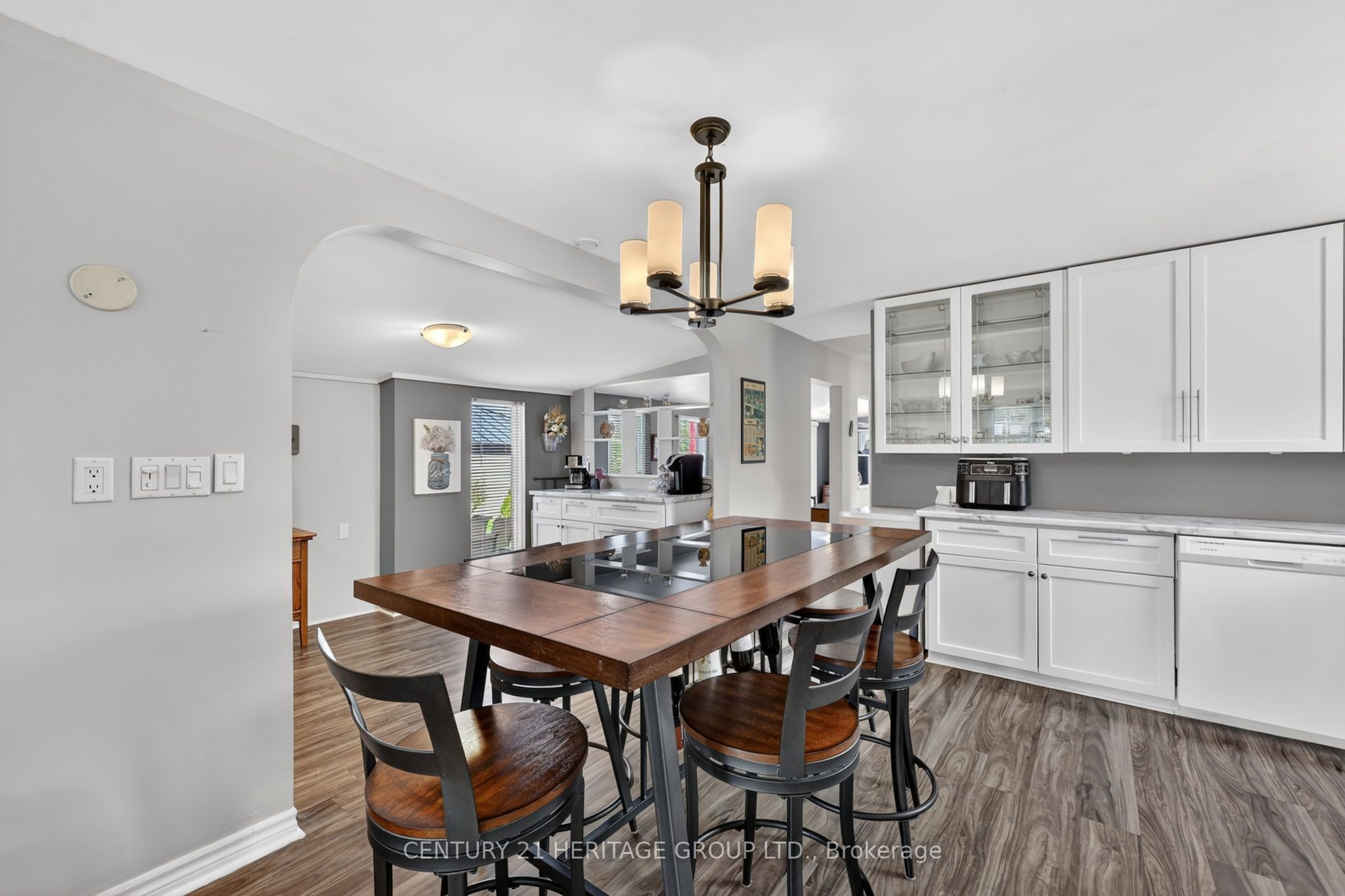 35 Fourth Avenue Property Photo 11