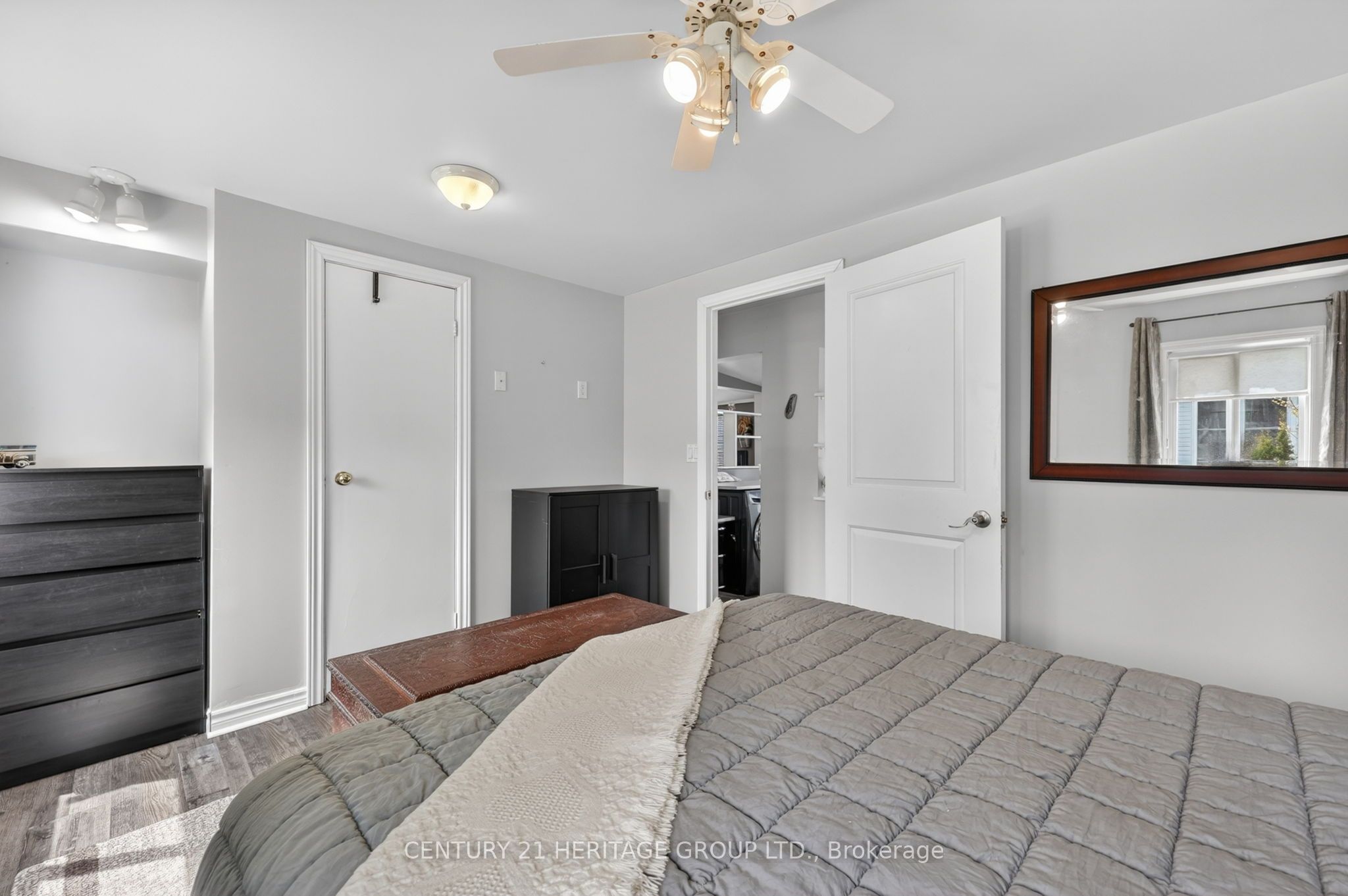 35 Fourth Avenue Property Photo 27