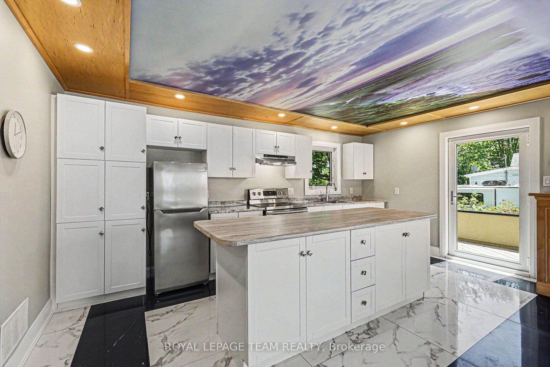 5066k Lorne Bridge Road Property Photo 8