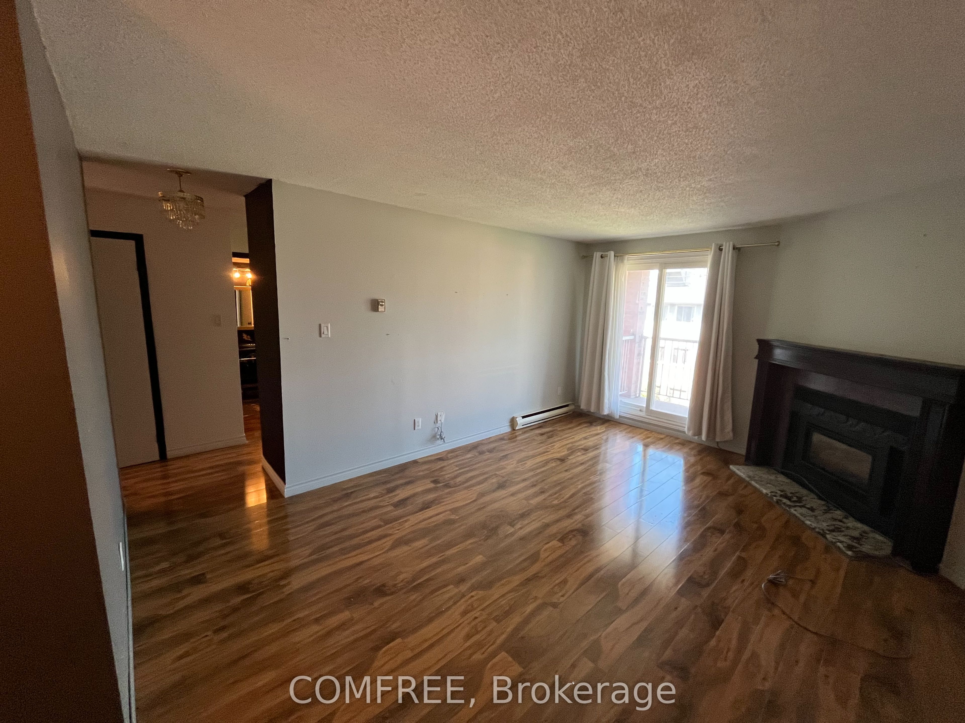 136 Conway Drive 41 Property Photo 6