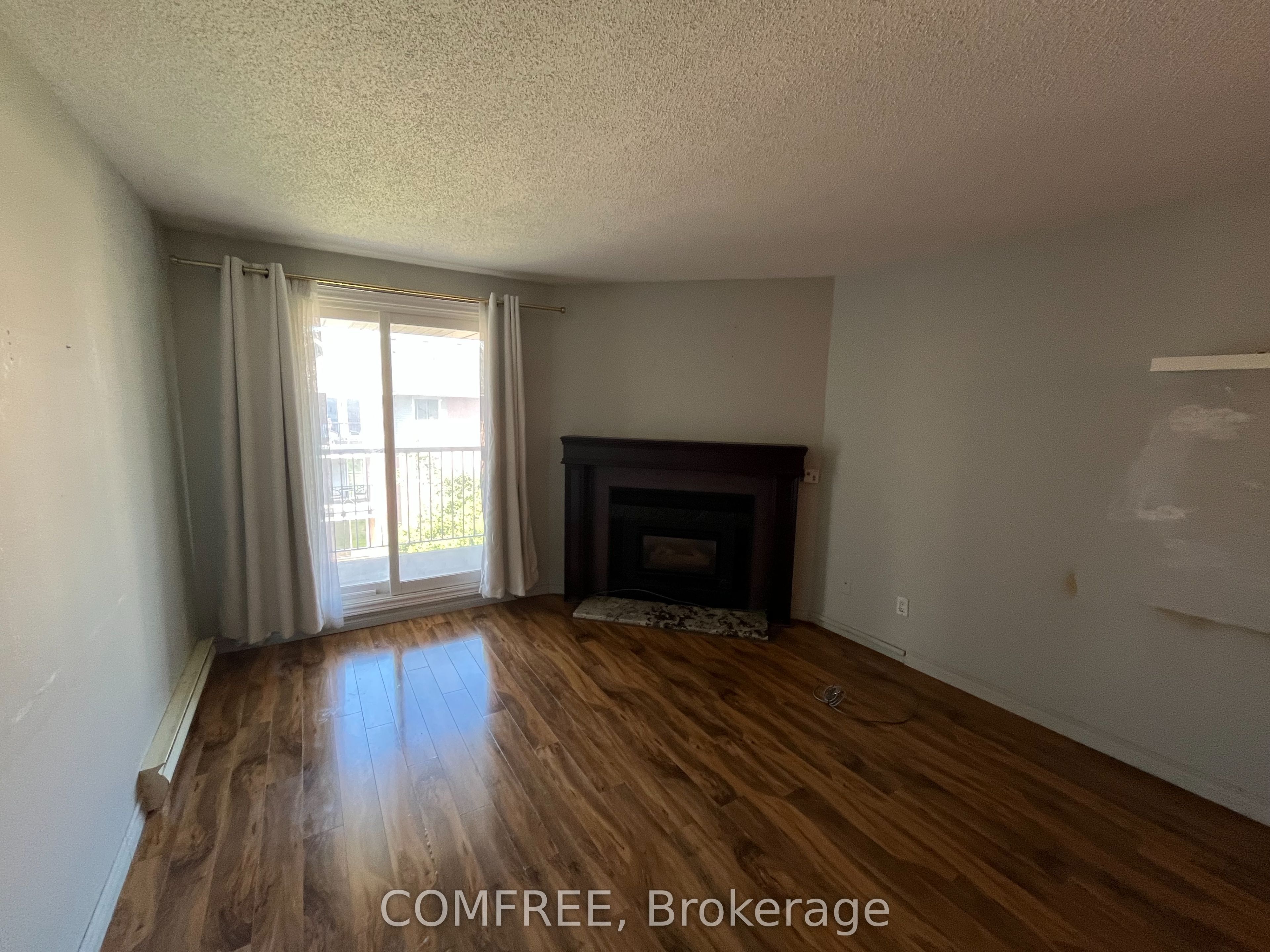 136 Conway Drive 41 Property Photo 8