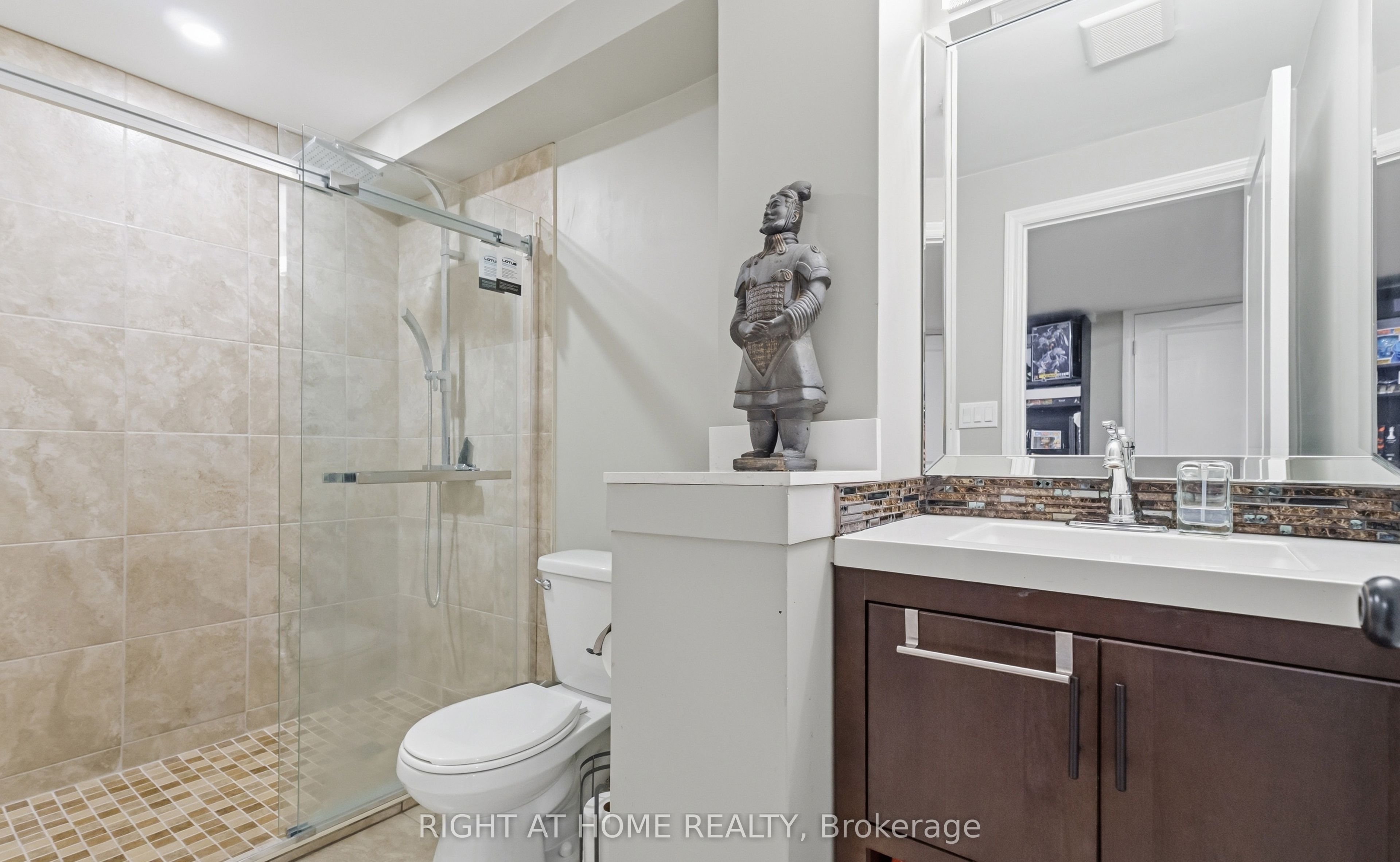 212 Chartwell Circle Property Photo 15