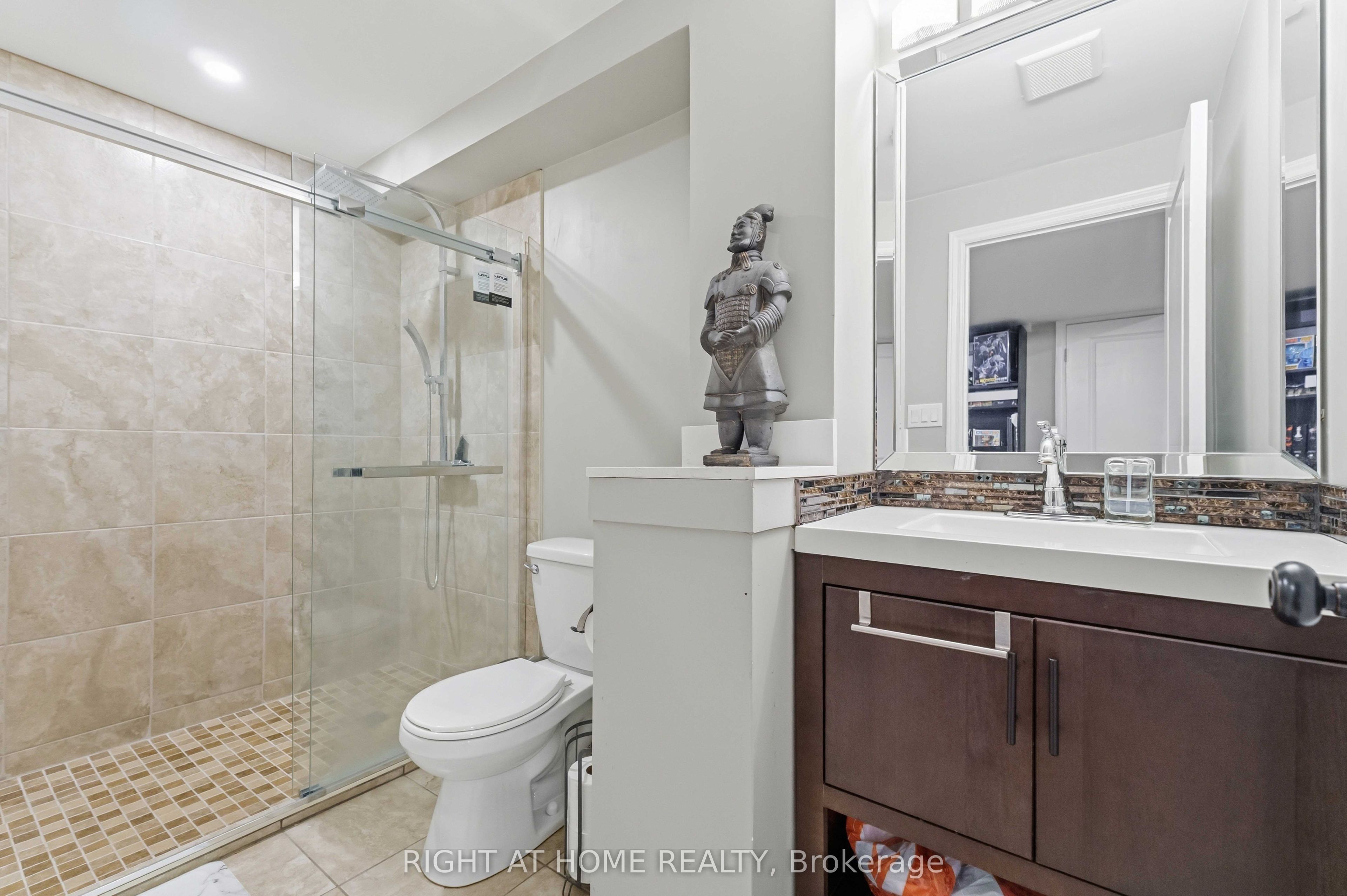212 Chartwell Circle Property Photo 16