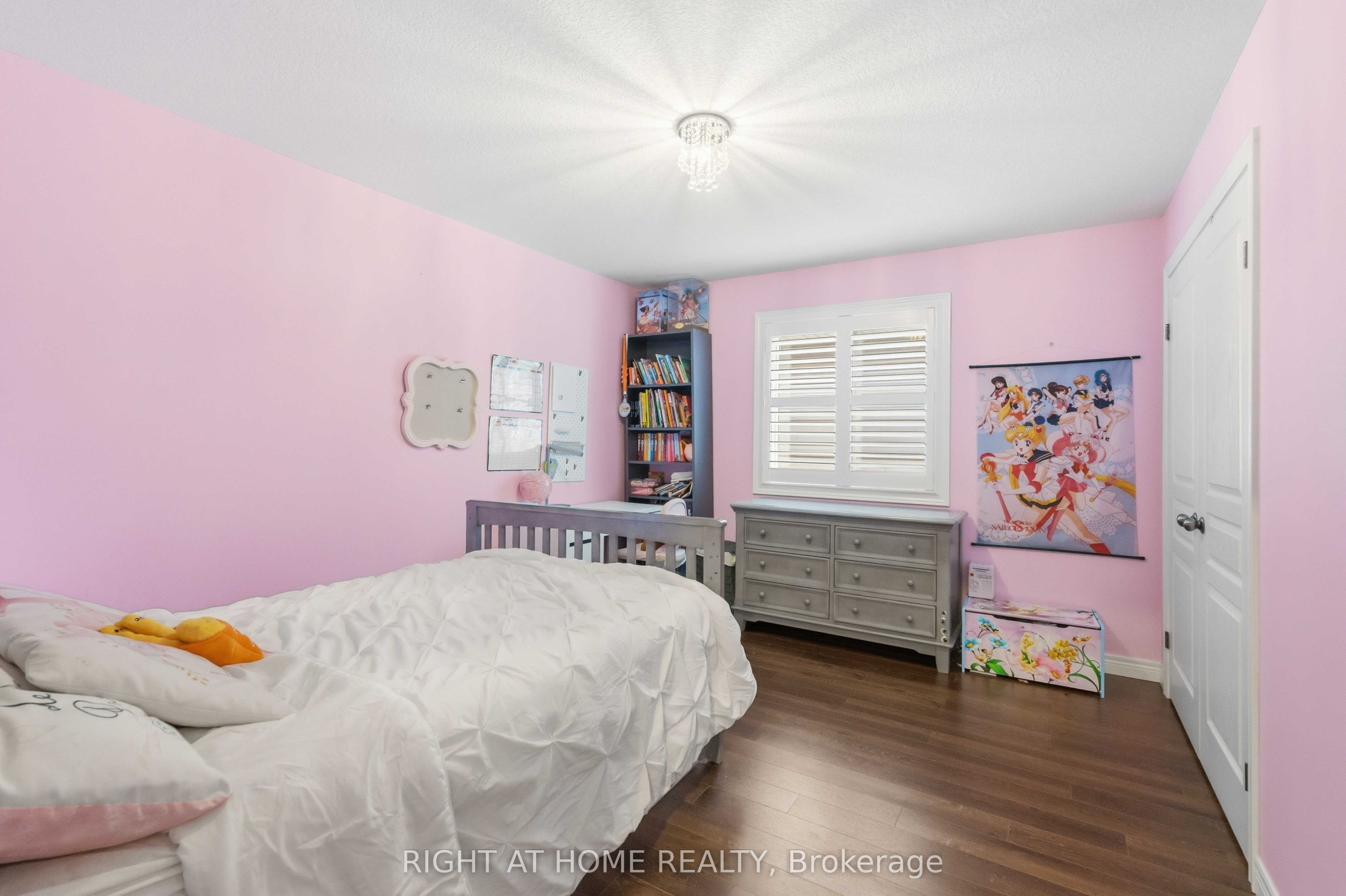 212 Chartwell Circle Property Photo 18