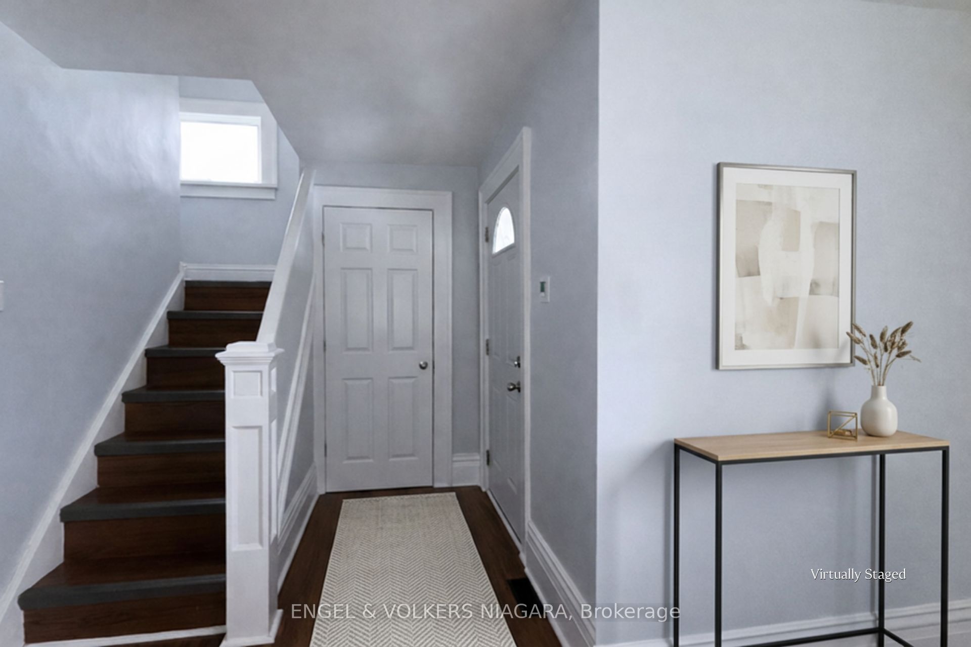 4752 Crawford Place W Property Photo 8