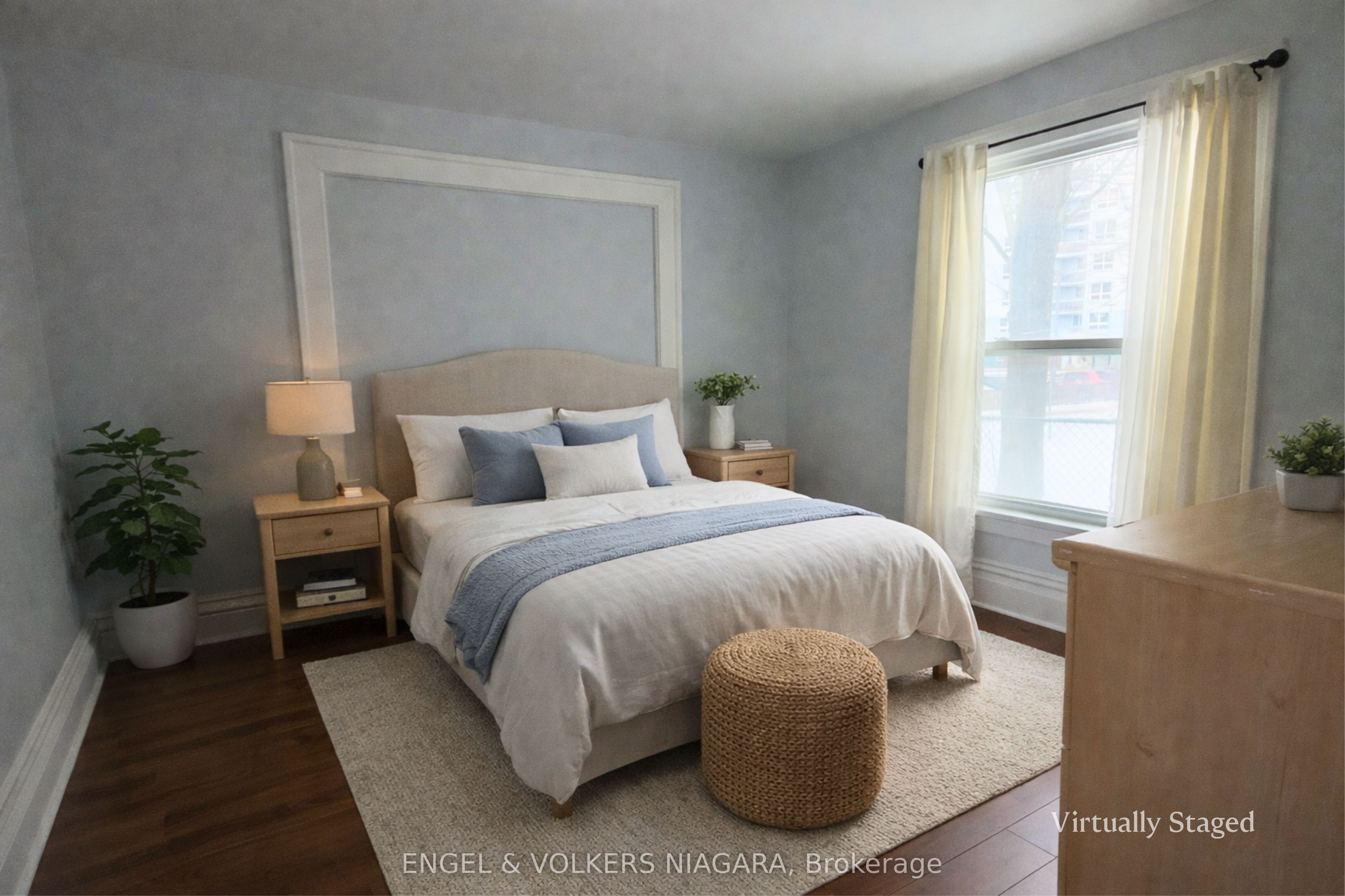 4752 Crawford Place W Property Photo 12