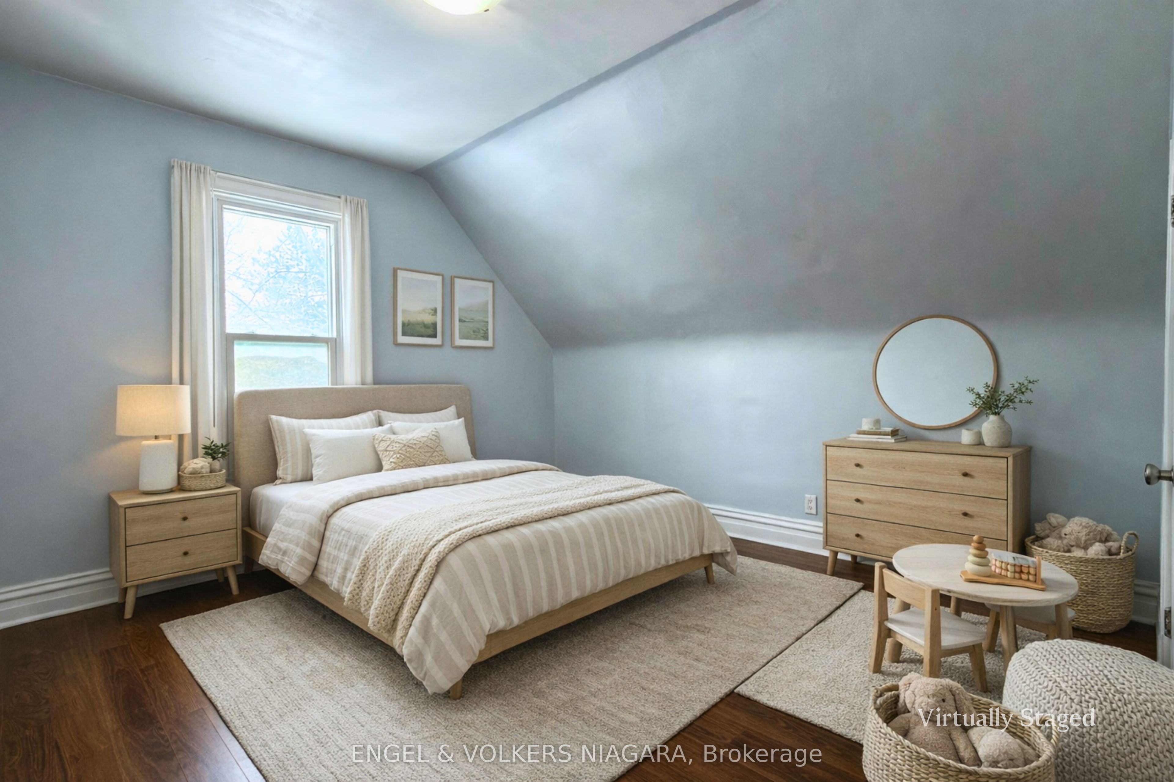 4752 Crawford Place W Property Photo 14