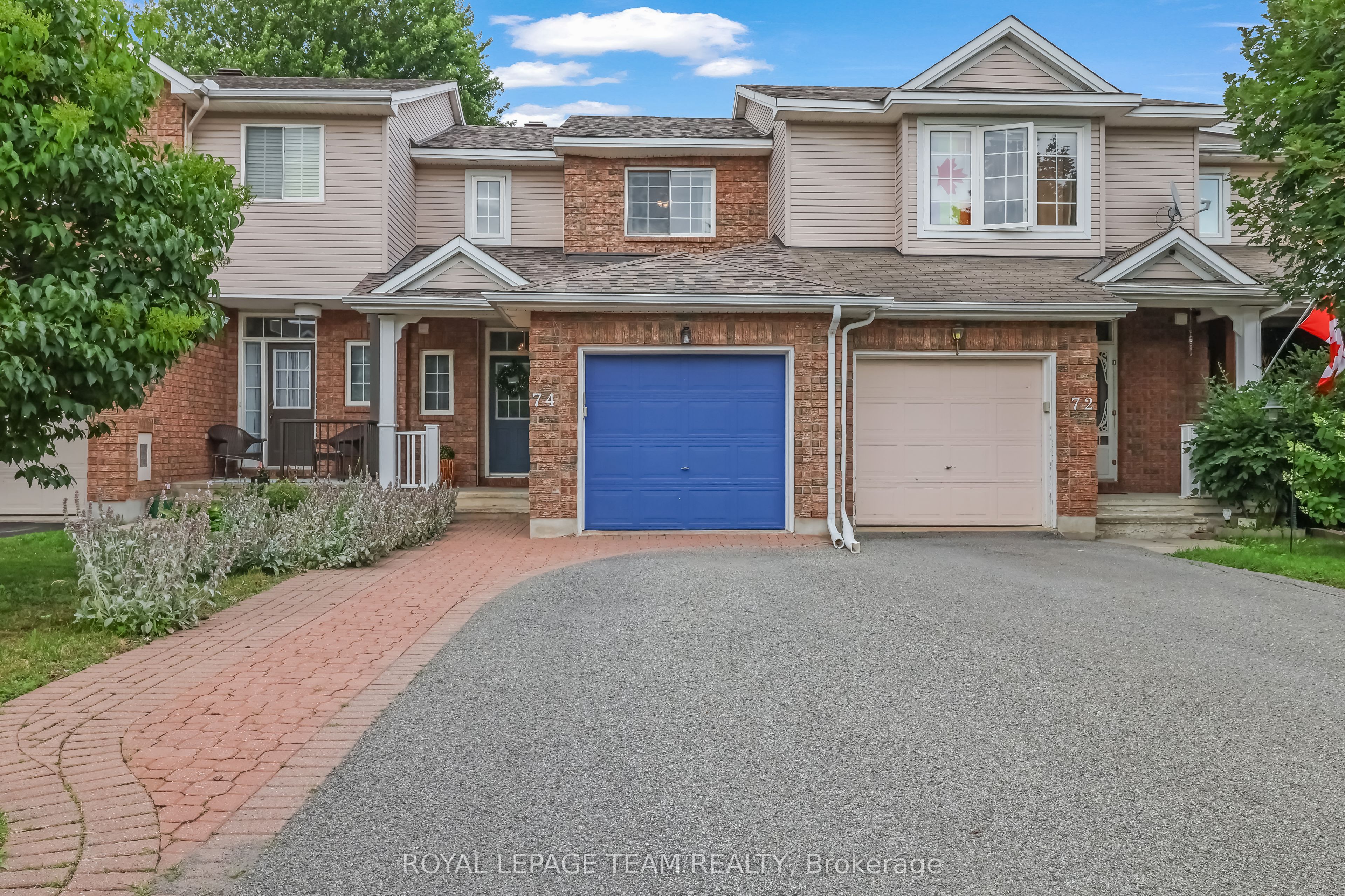 74 Milner Downs Crescent Property Photo 1