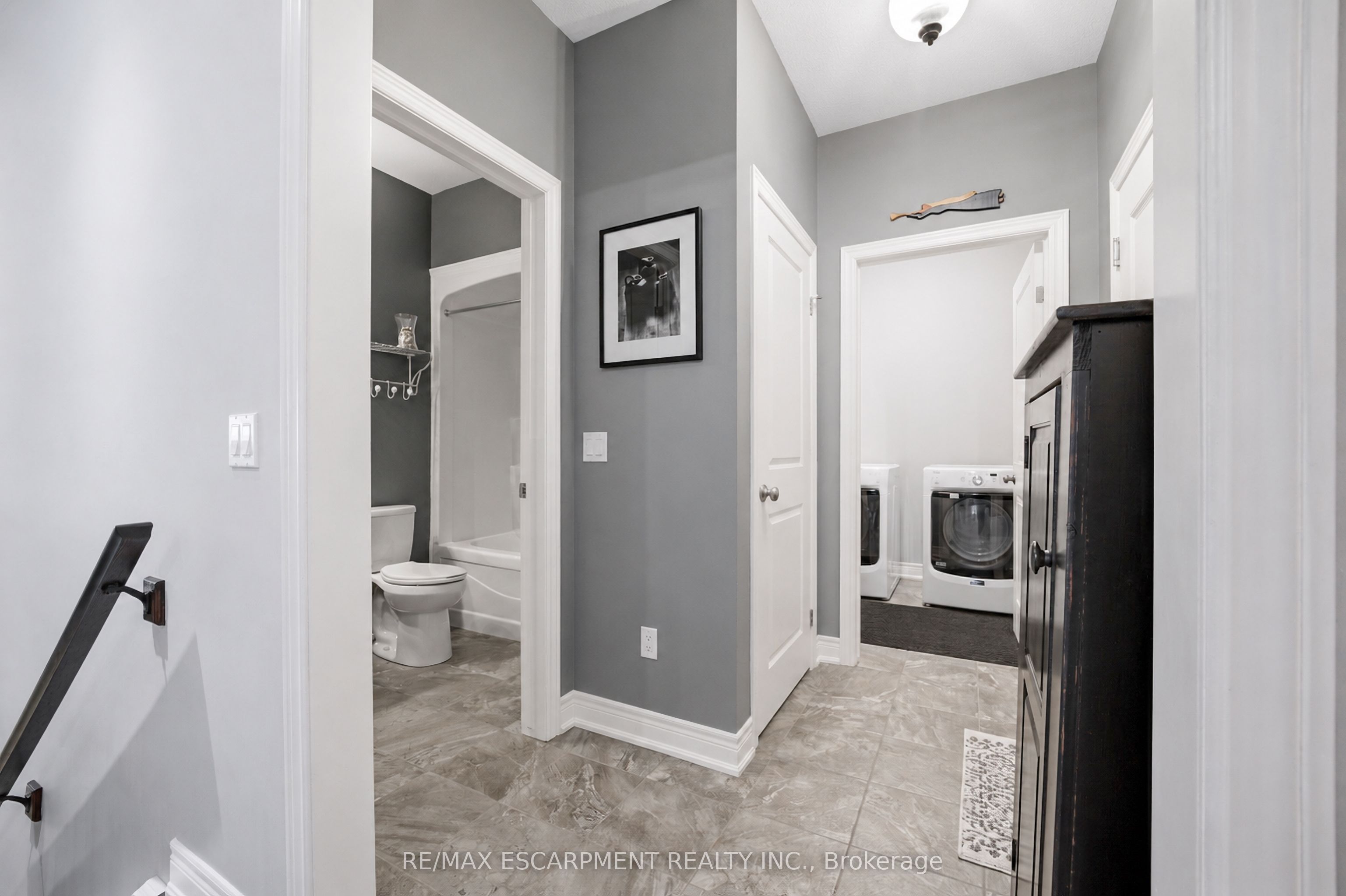 33 Pierpoint Drive Property Photo 8