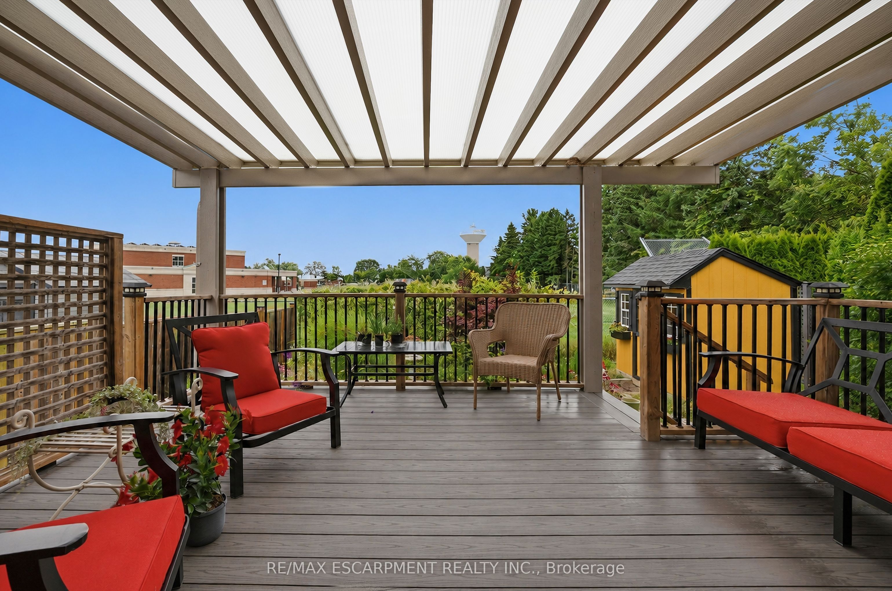 33 Pierpoint Drive Property Photo 25