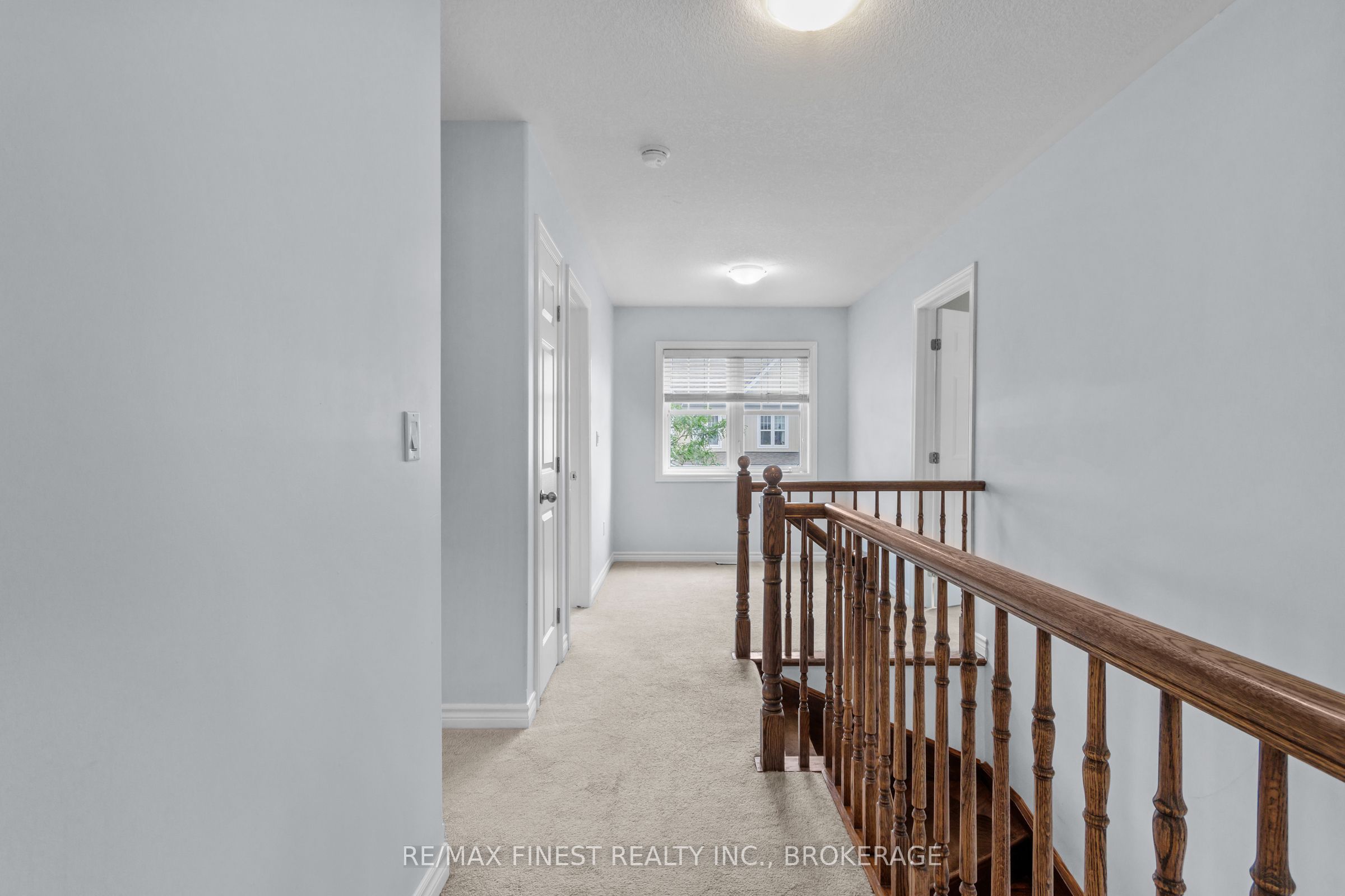 893 Ascot Lane Property Photo 20