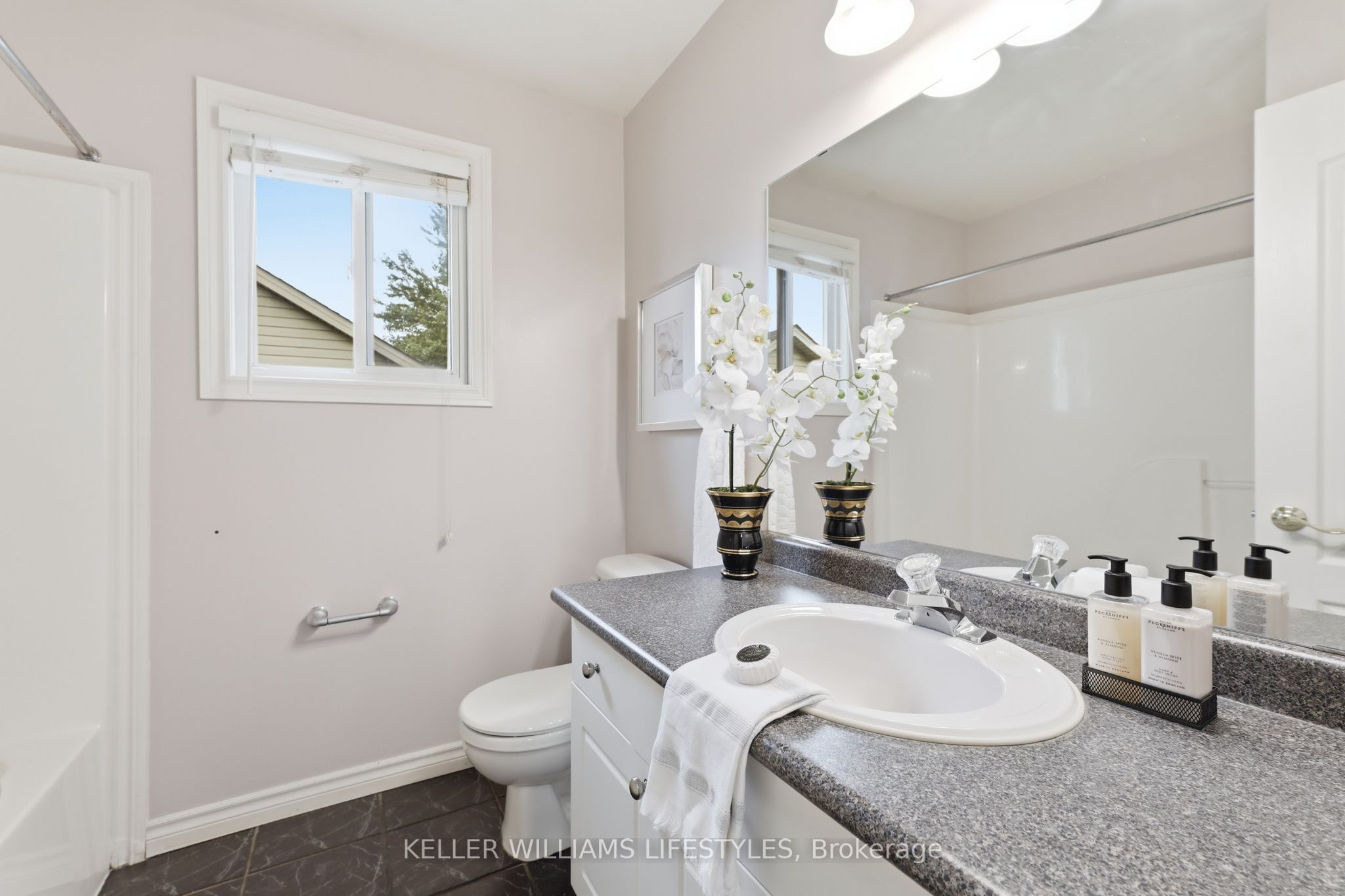 1744 Milestone Road Property Photo 32