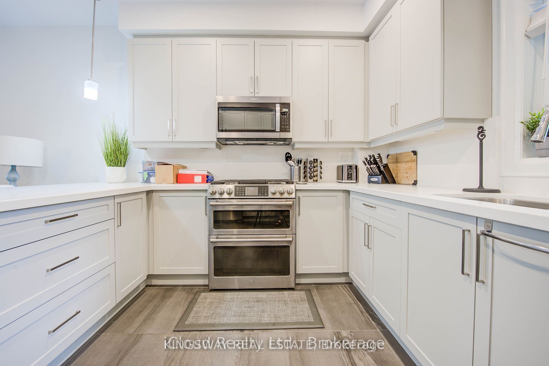 33 Jarvis Street Property Photo 21