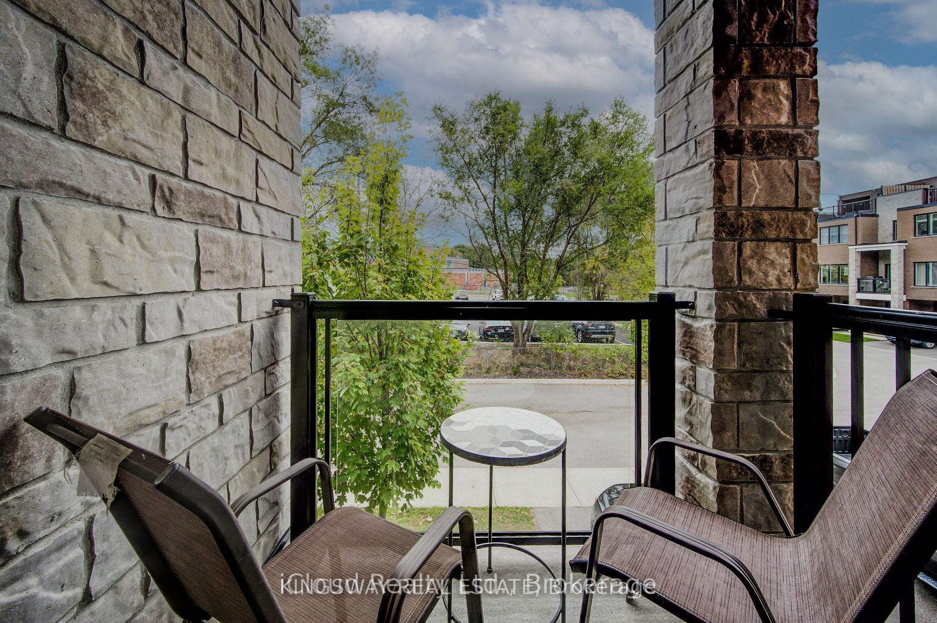 33 Jarvis Street Property Photo 25