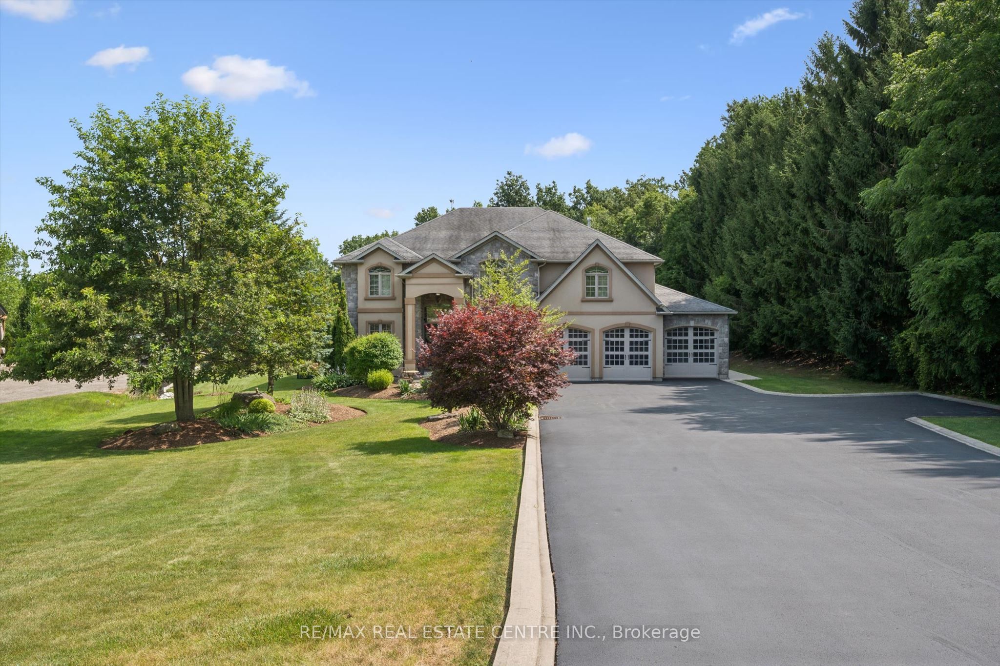 332 Scenic Drive Property Photo 4