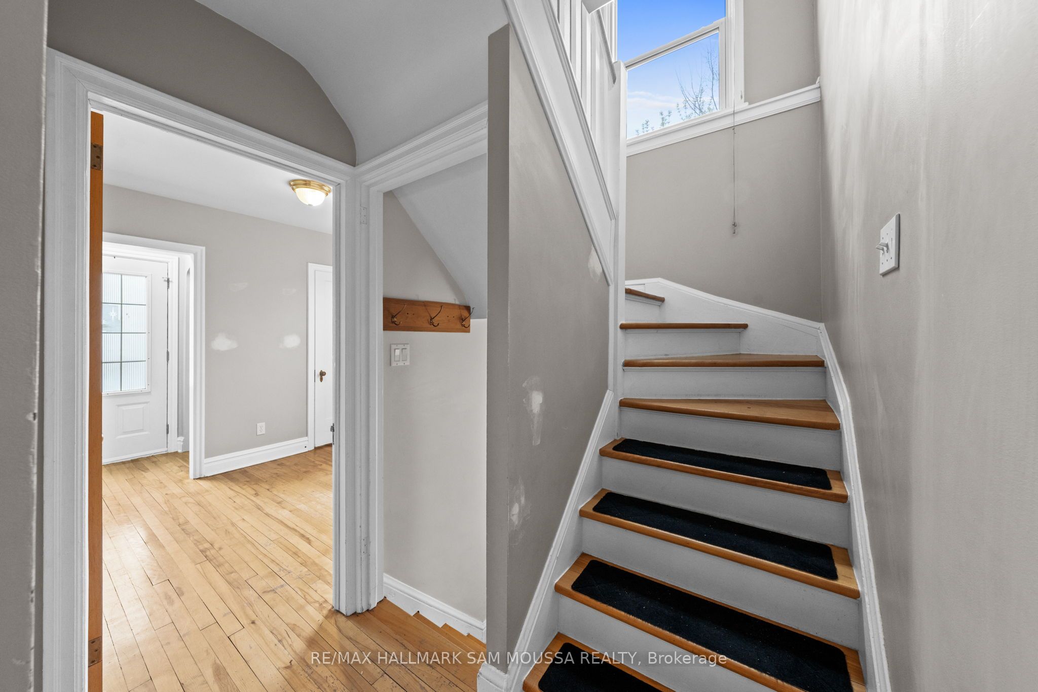 378 Byron Avenue Property Photo 13