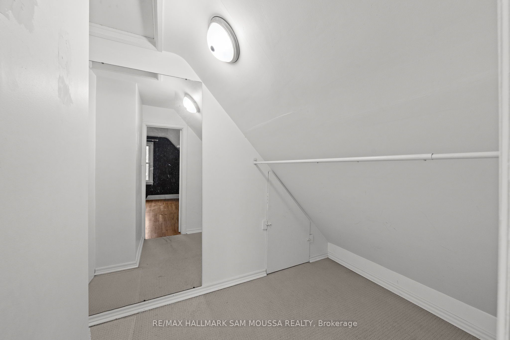 378 Byron Avenue Property Photo 17