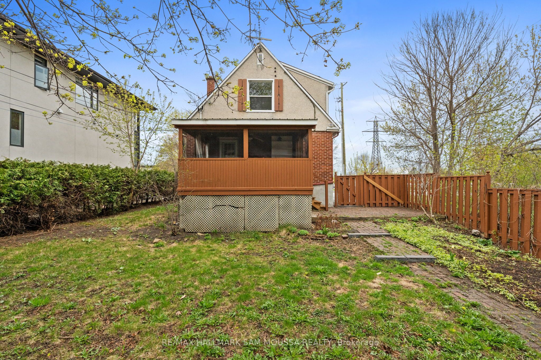 378 Byron Avenue Property Photo 31