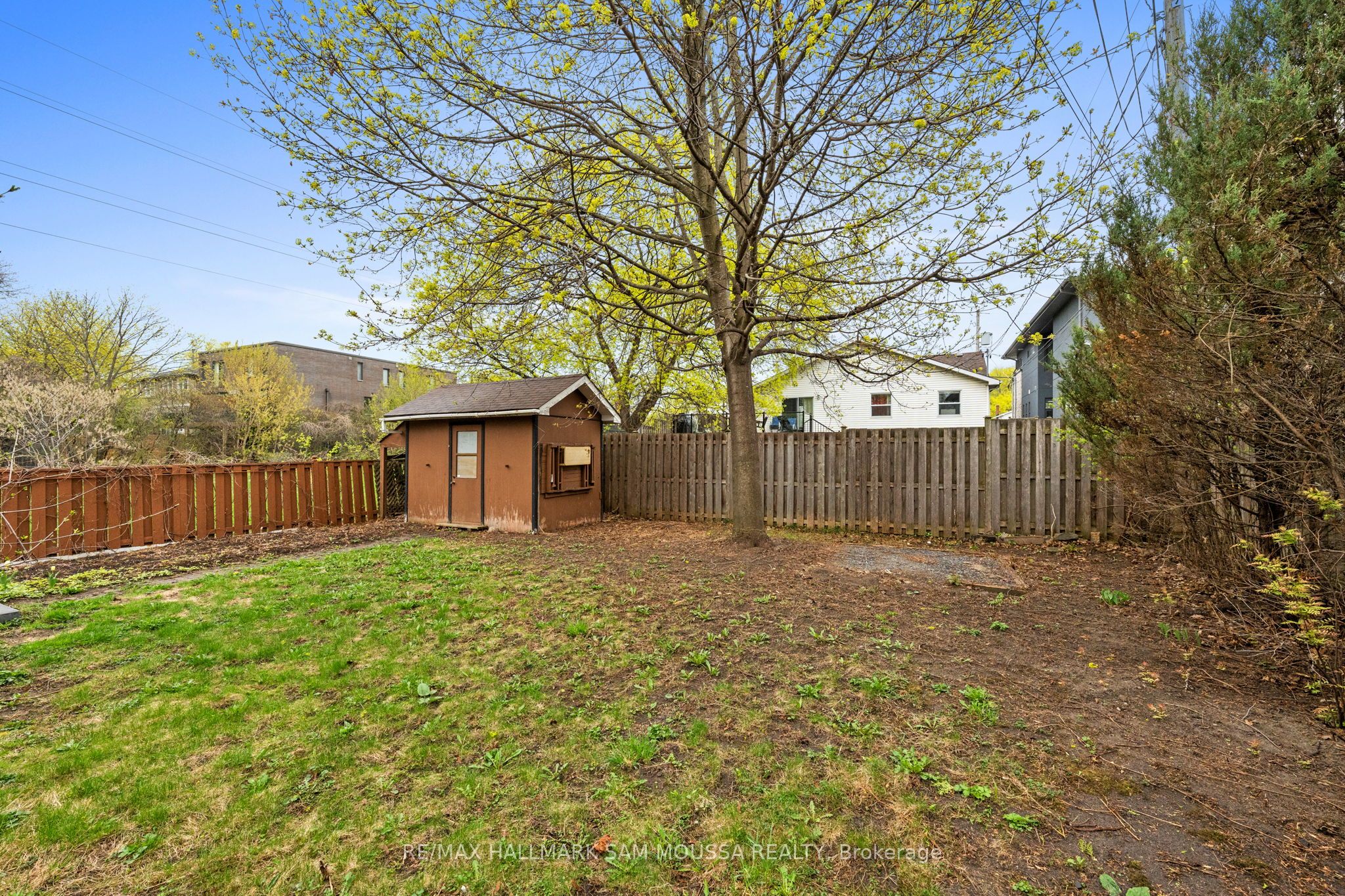 378 Byron Avenue Property Photo 33
