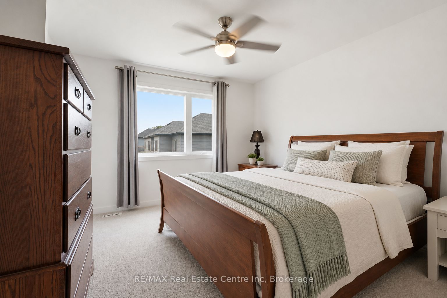 50 Ferris Circle Property Photo 12
