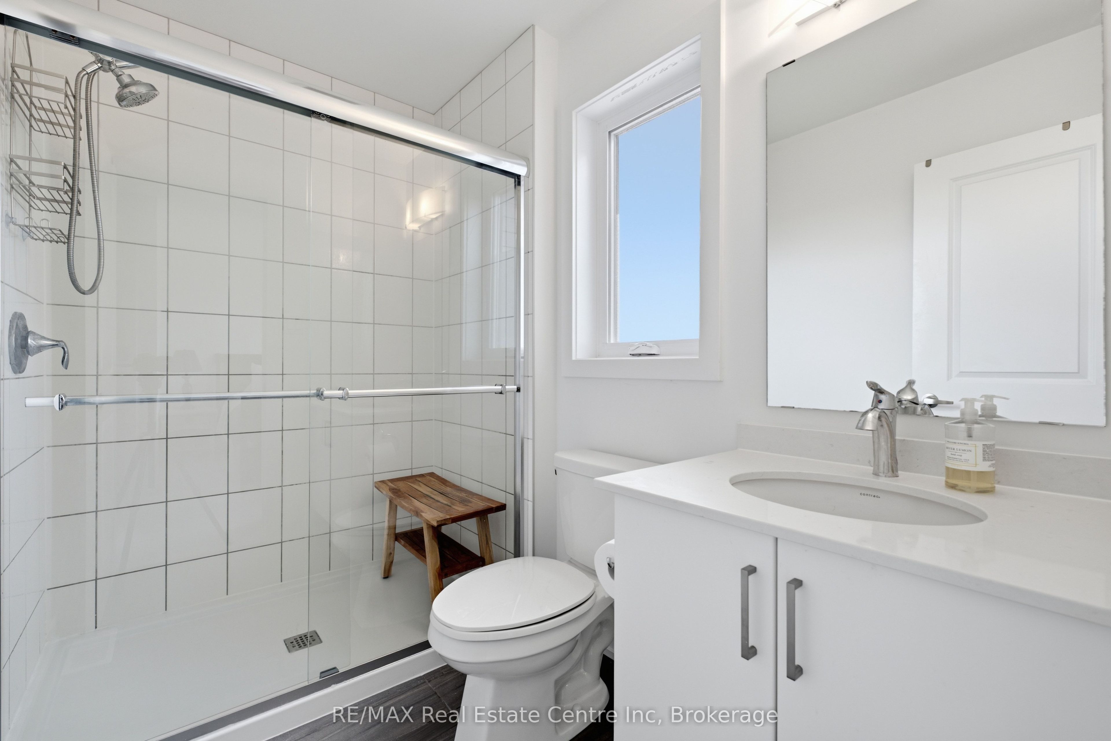 50 Ferris Circle Property Photo 14