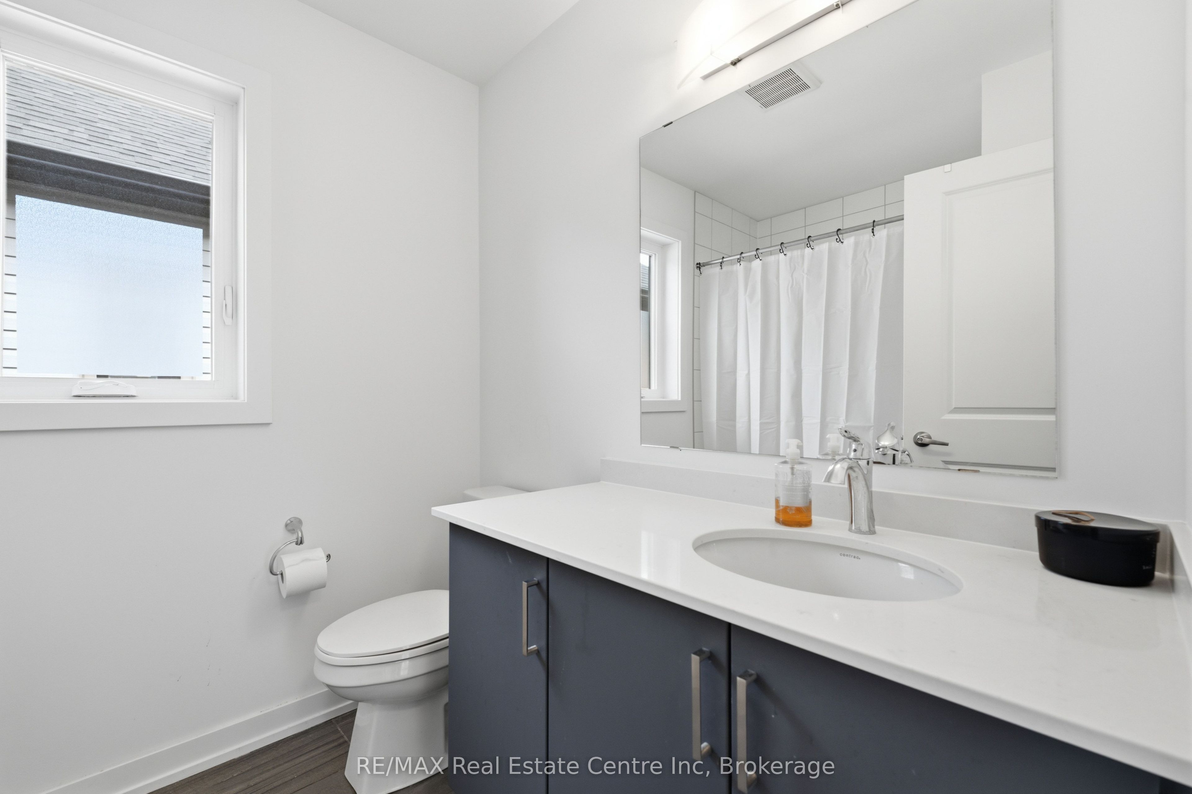 50 Ferris Circle Property Photo 17