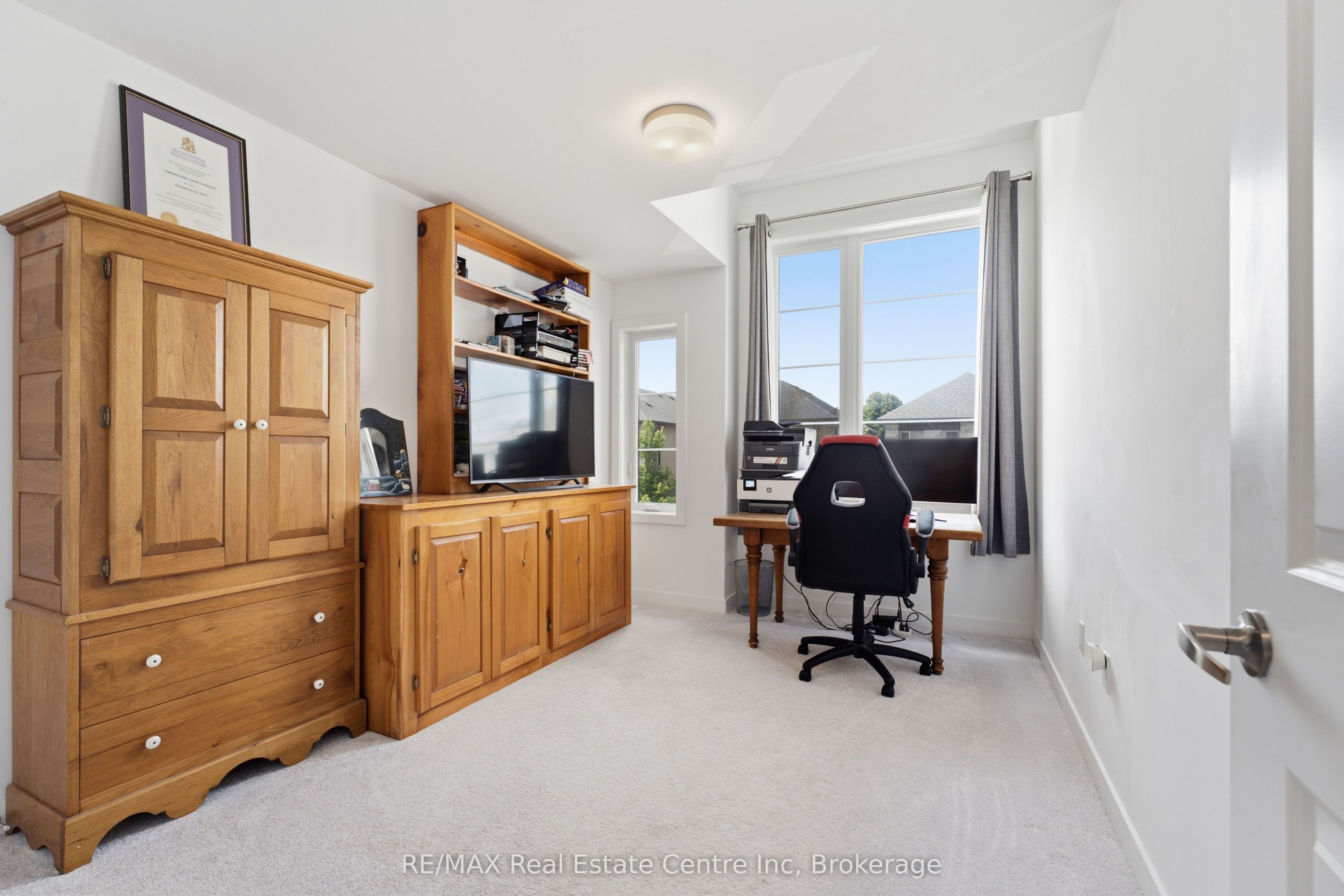 50 Ferris Circle Property Photo 20