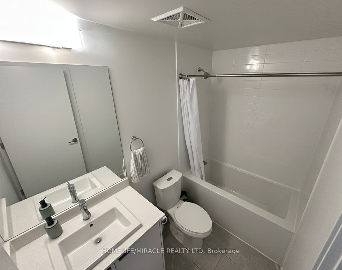 X13598376 Property Photo 14