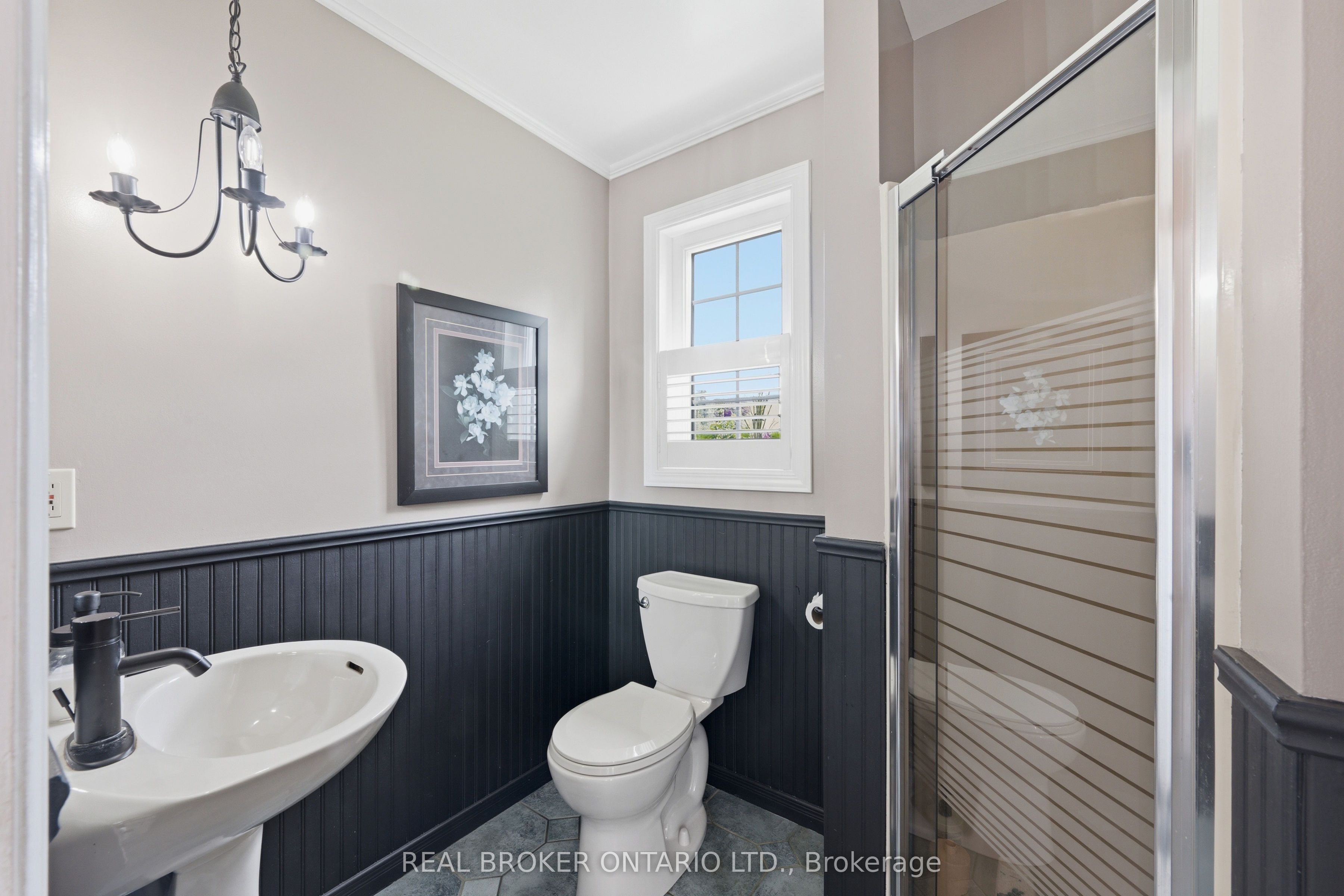 10532 Main Street Property Photo 27