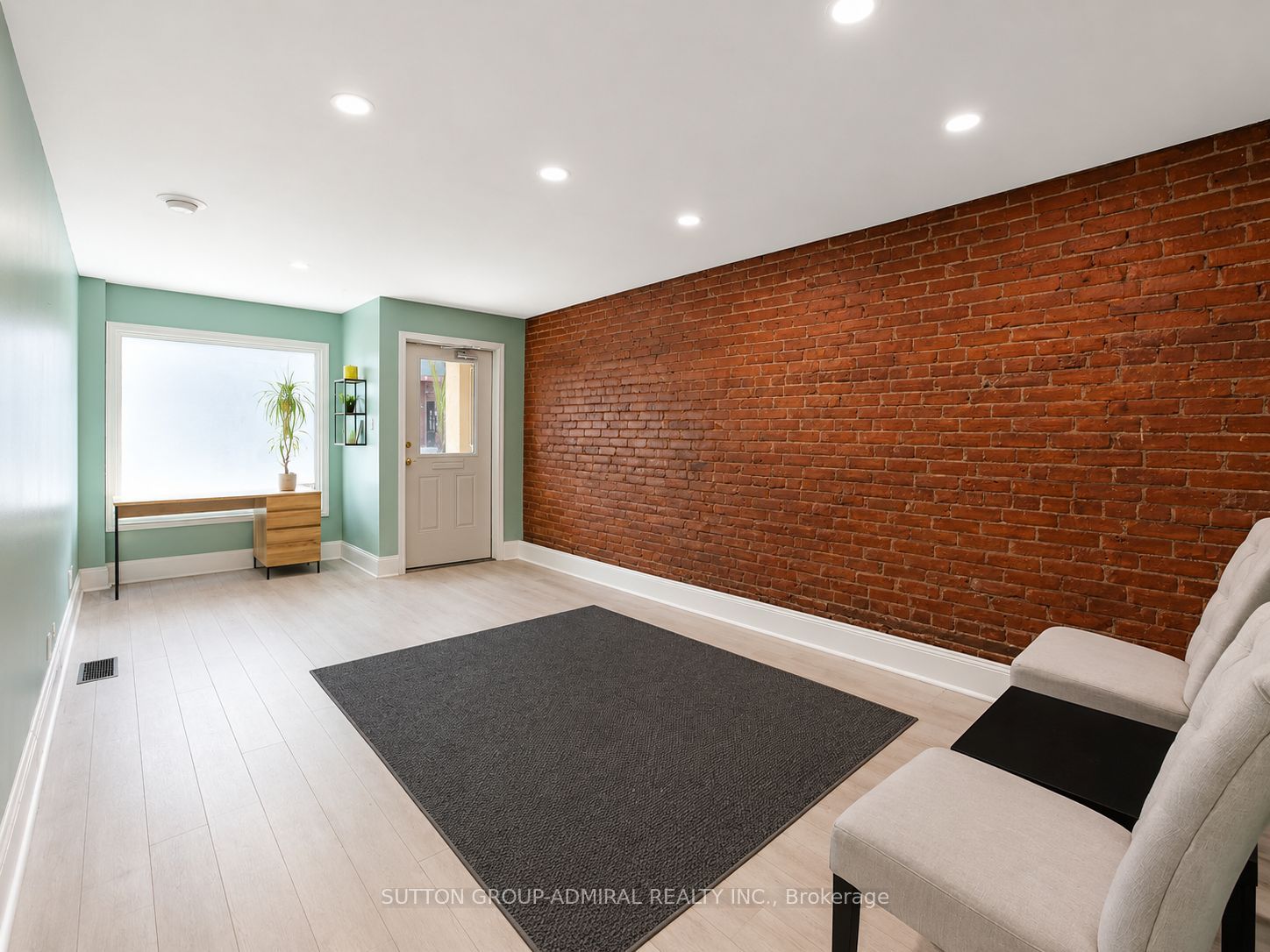 249 Division Street Unit 101 Property Photo 5