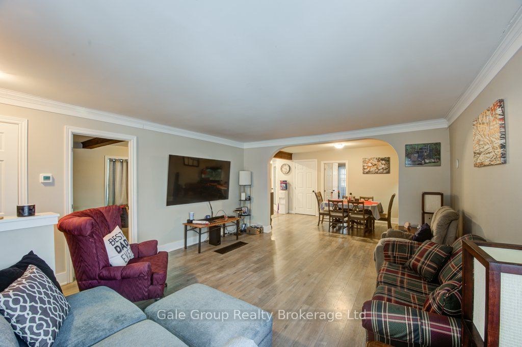 20 Teeple Street Property Photo 10