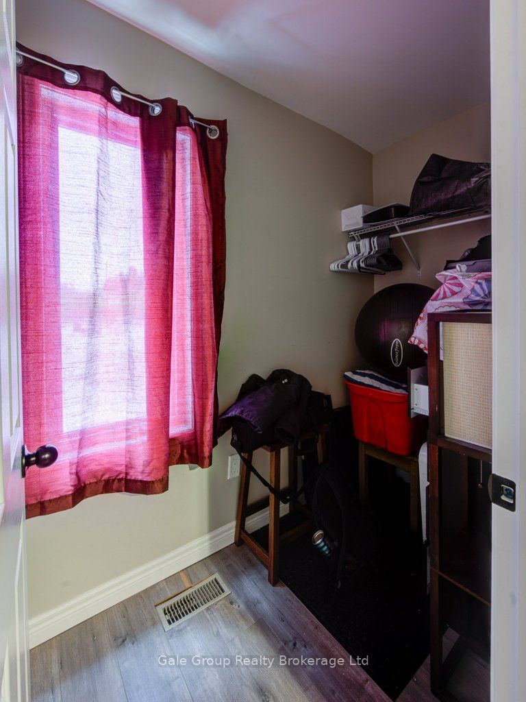 20 Teeple Street Property Photo 18