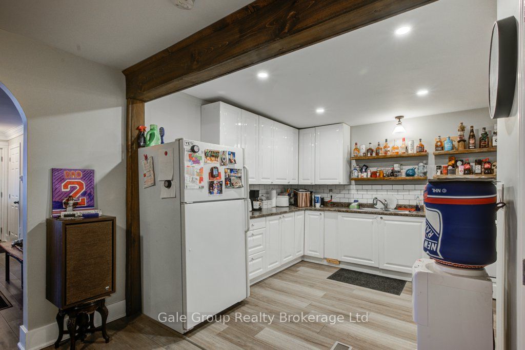 20 Teeple Street Property Photo 26
