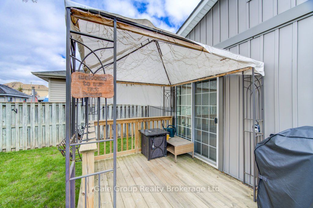 20 Teeple Street Property Photo 37