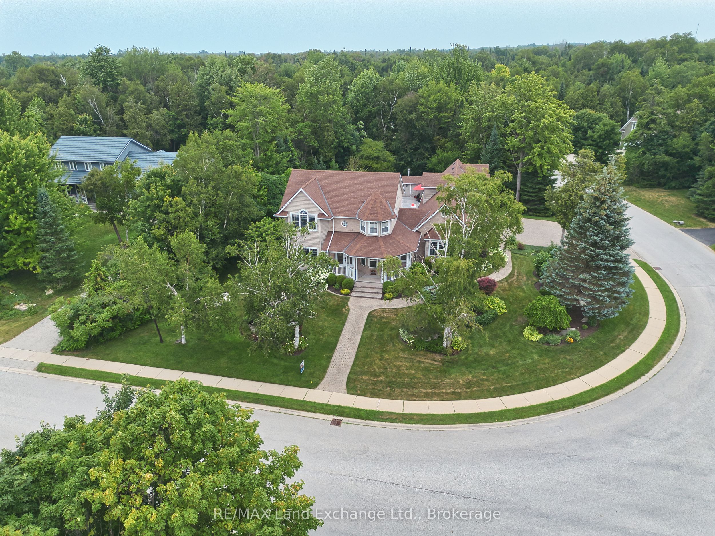 169 Trillium Drive Property Photo 1