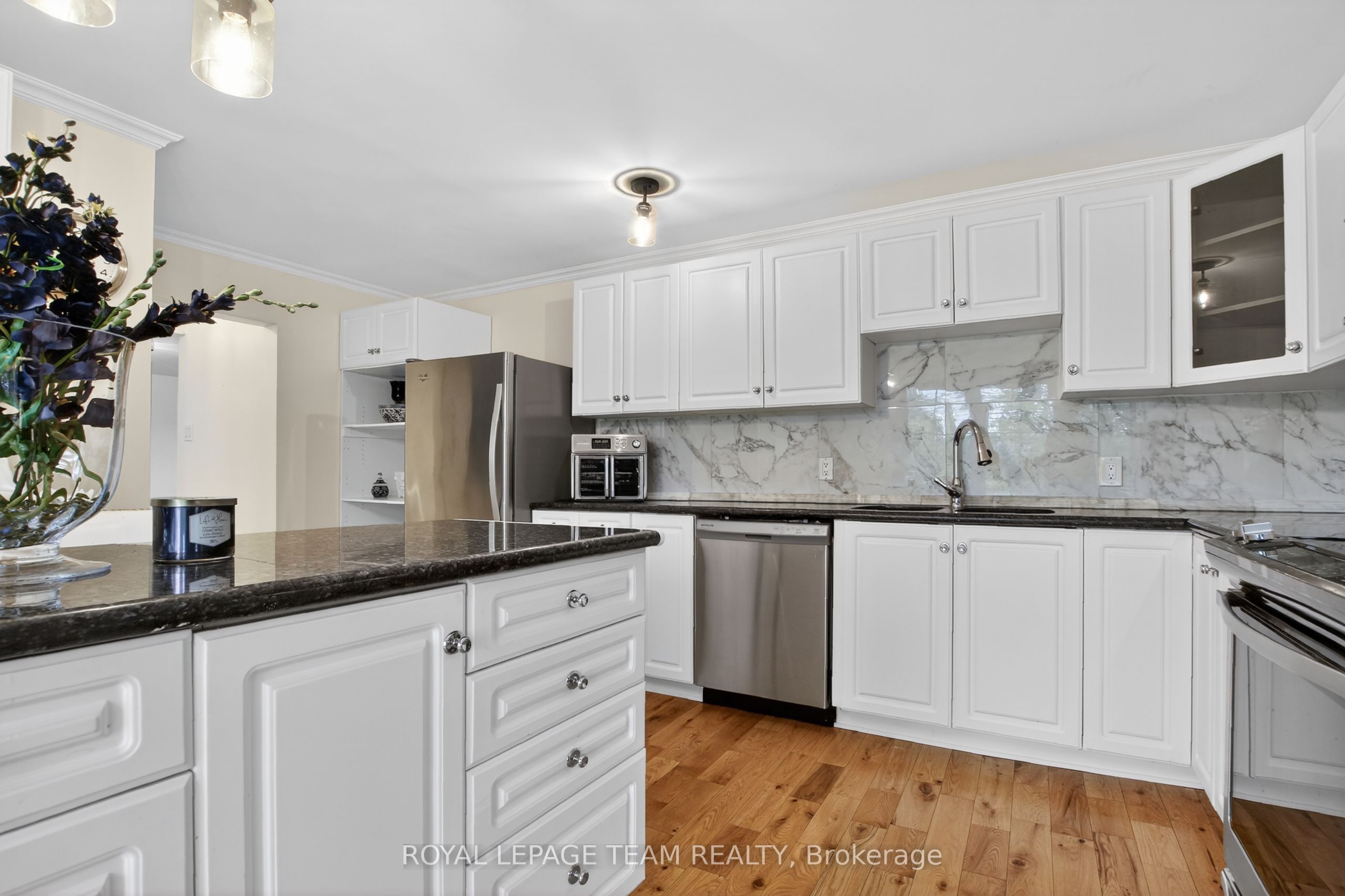 434 High Street Property Photo 15