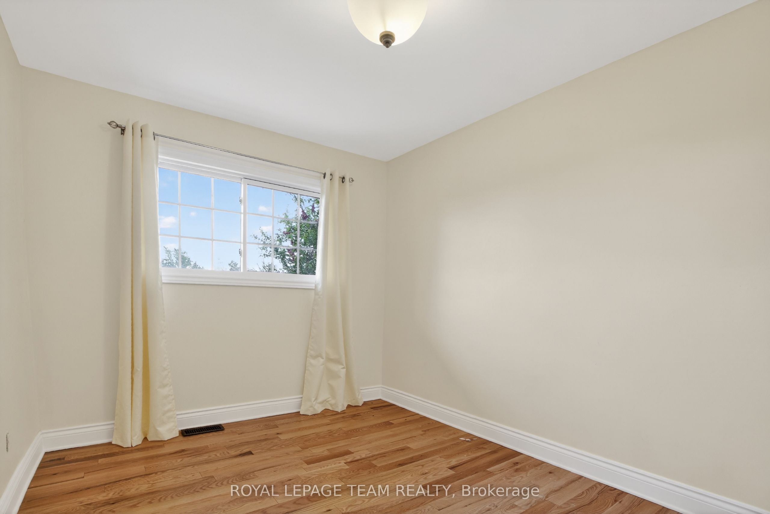 434 High Street Property Photo 33