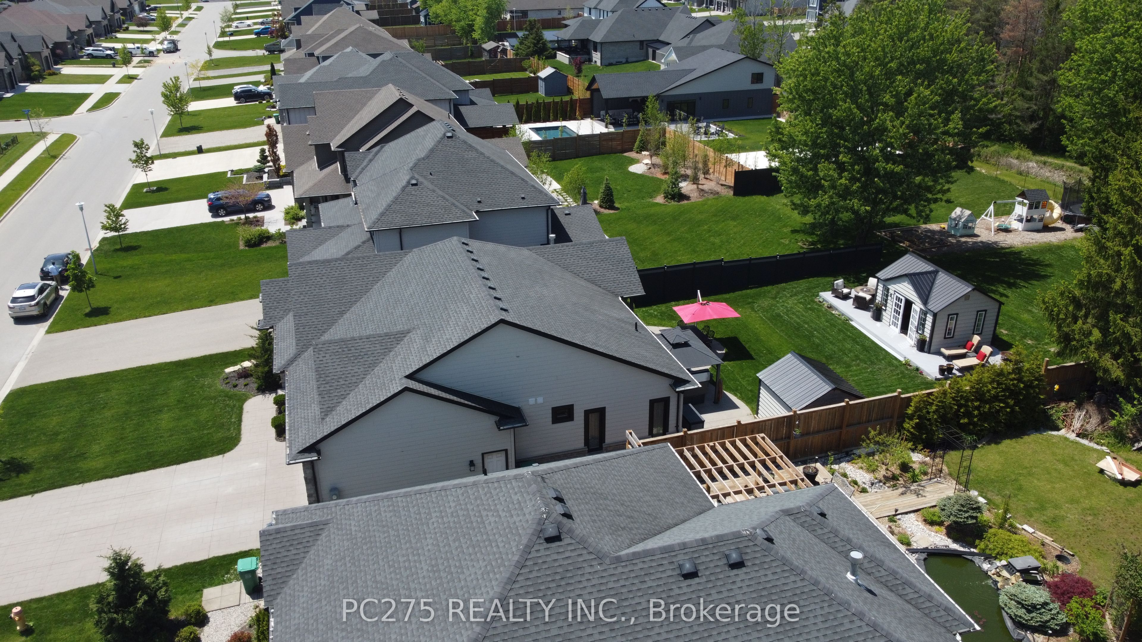 22 Talbot Grove Lane Property Photo 4