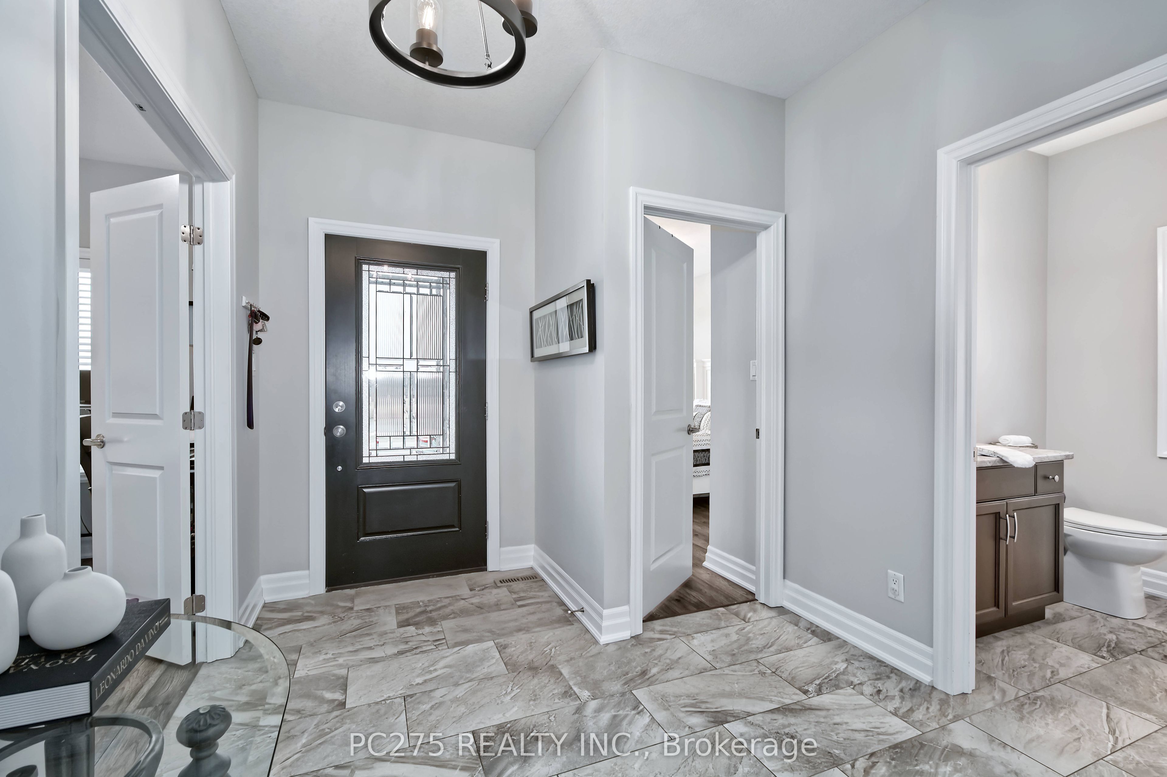 22 Talbot Grove Lane Property Photo 8