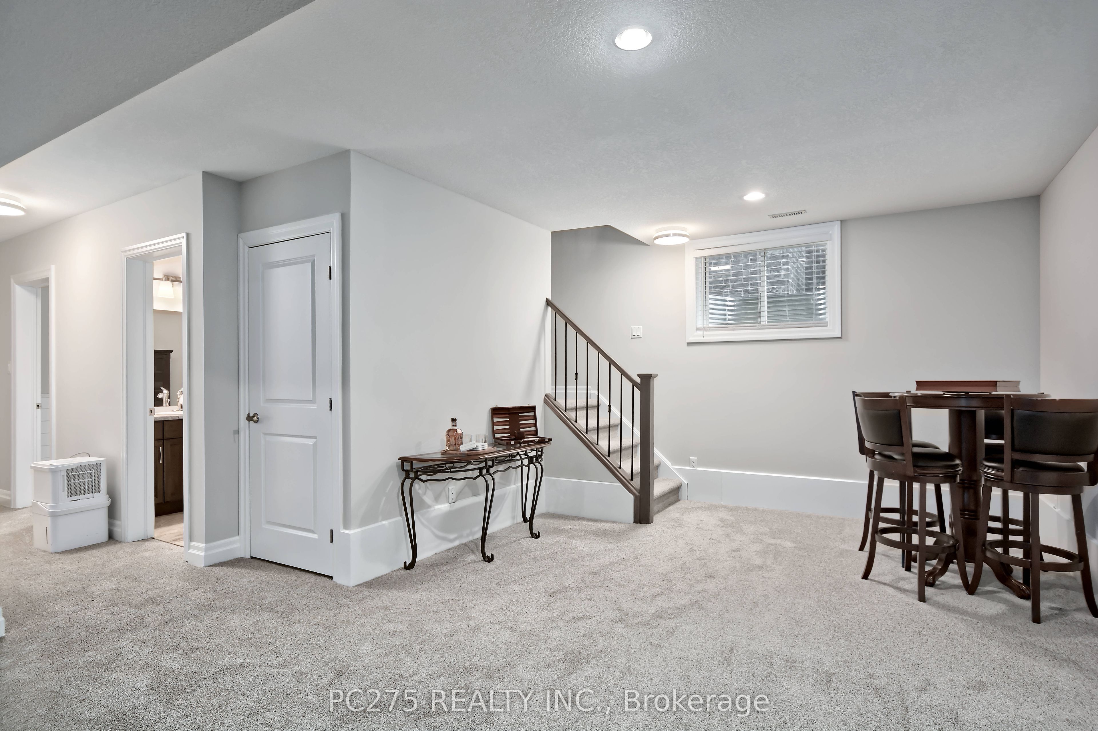 22 Talbot Grove Lane Property Photo 30