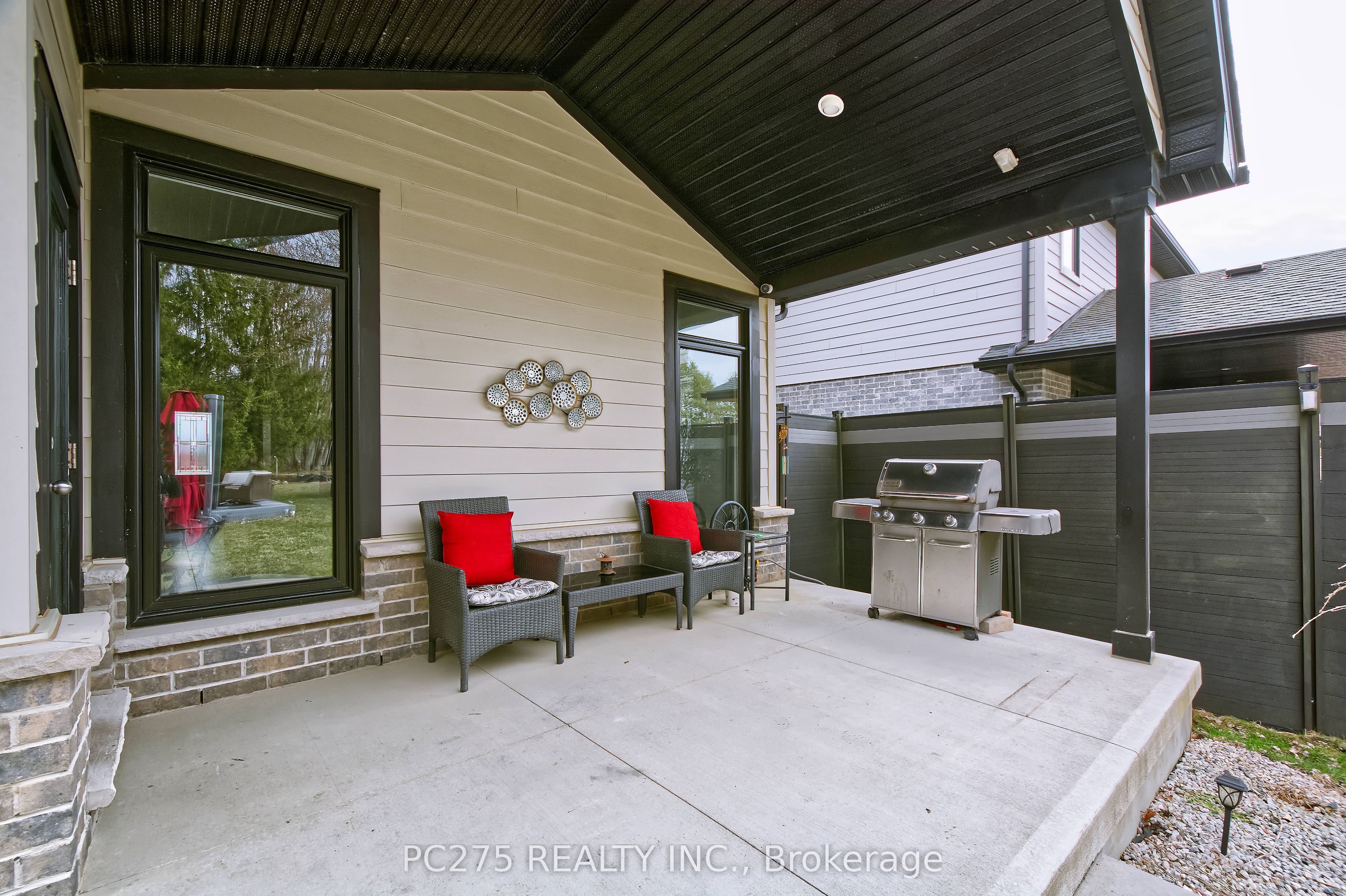 22 Talbot Grove Lane Property Photo 36