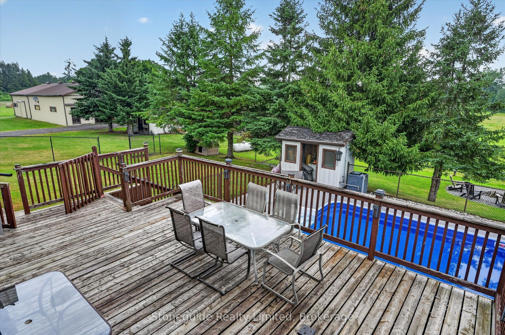 2397 Settlers Line Property Photo 18