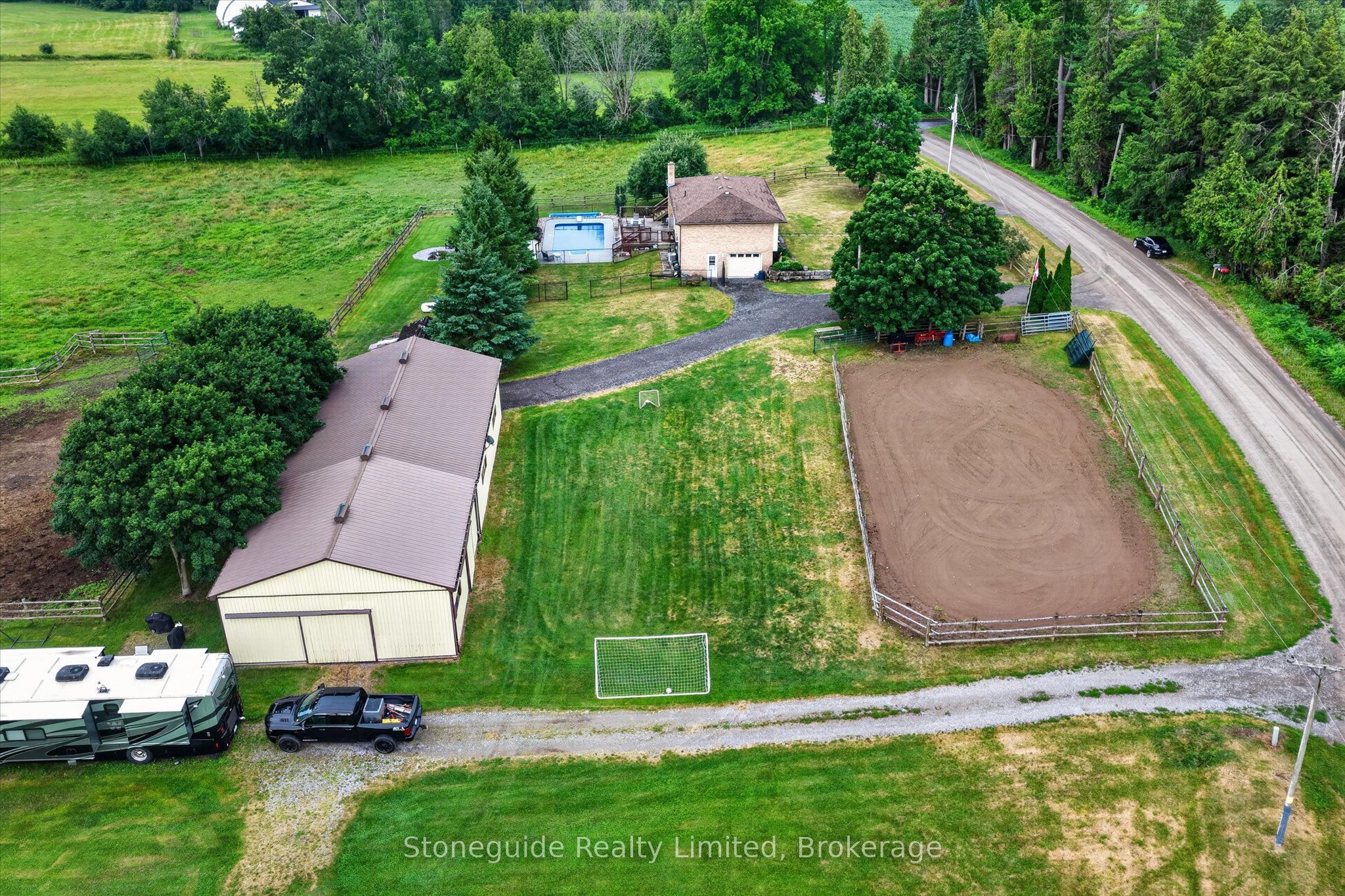 2397 Settlers Line Property Photo 44