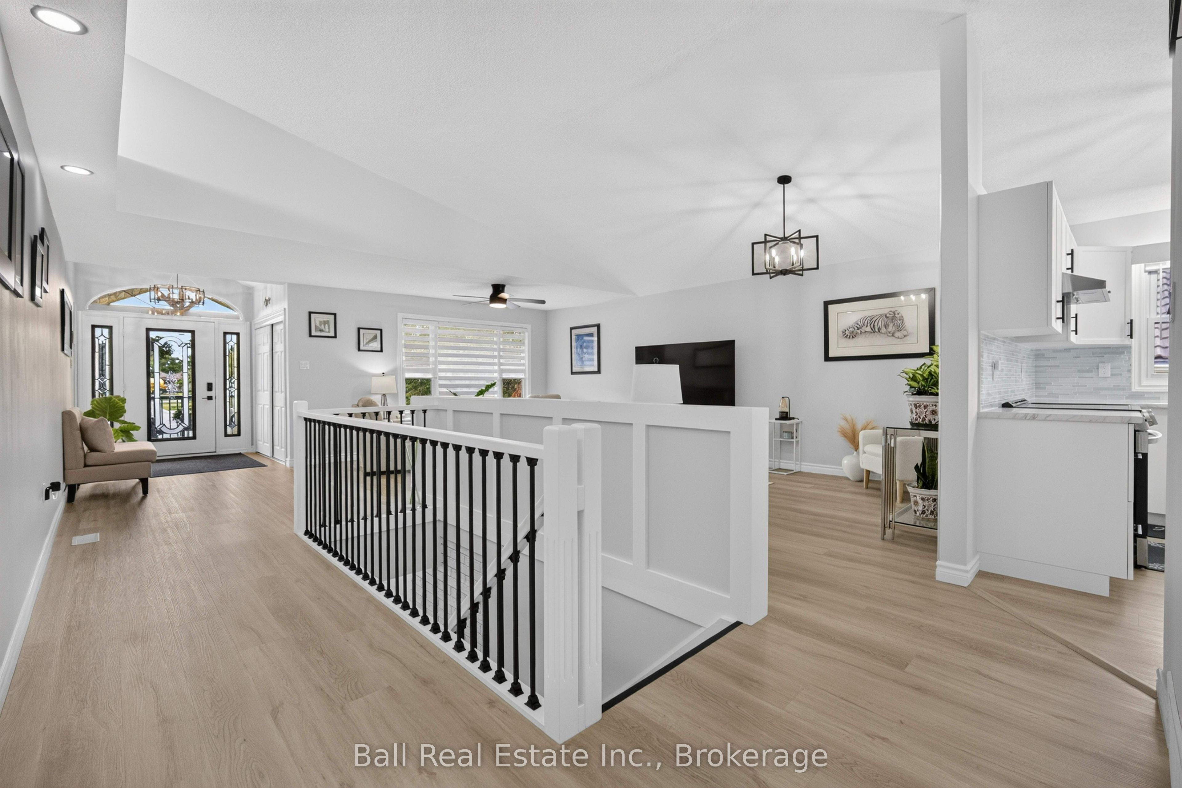 18 Russell Hill Road Property Photo 13