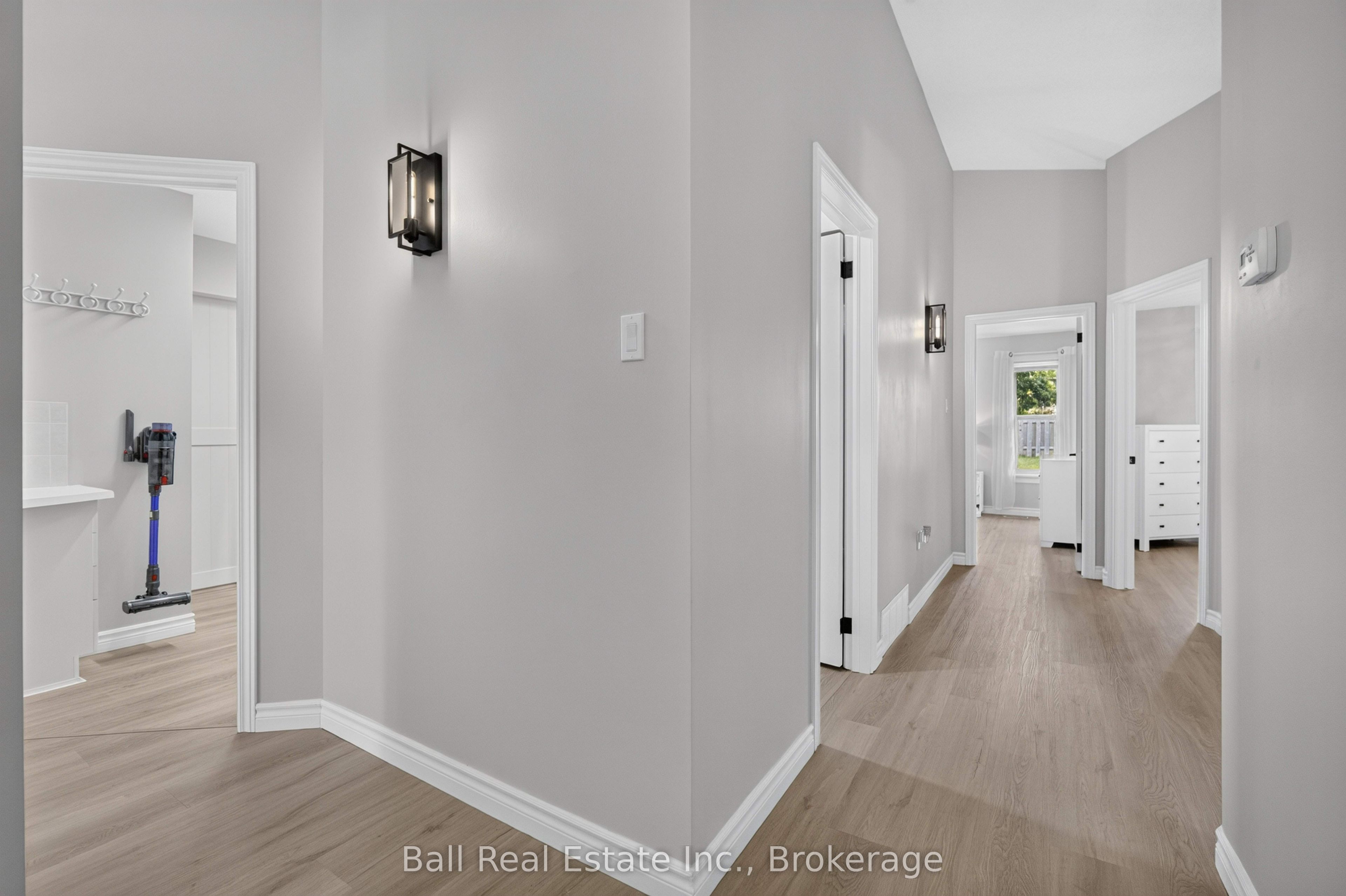 18 Russell Hill Road Property Photo 26