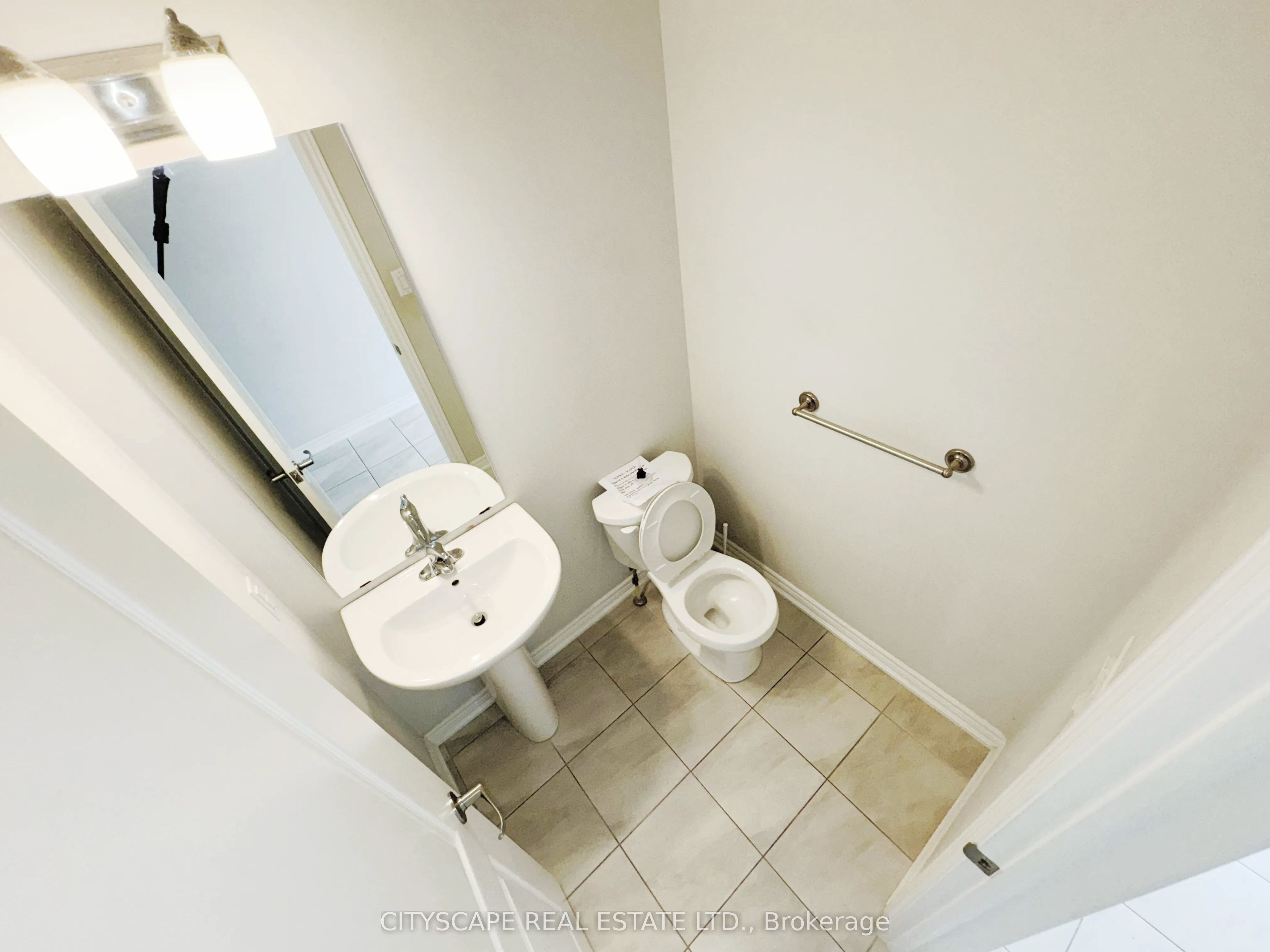 100 Sunflower Place Property Photo 6